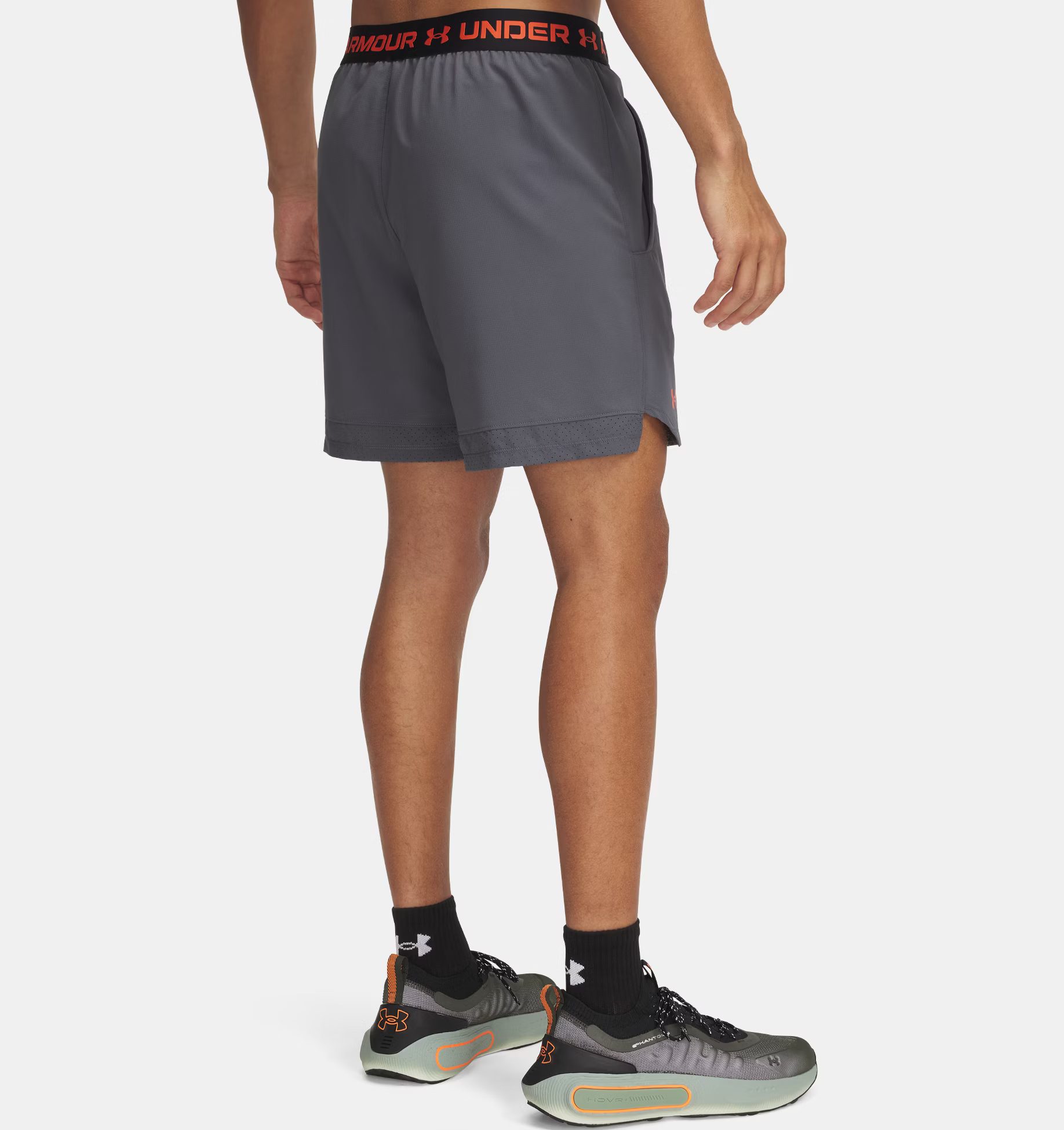 Under Armour® Funktionsshorts UA VANISH WOVEN günstig online kaufen