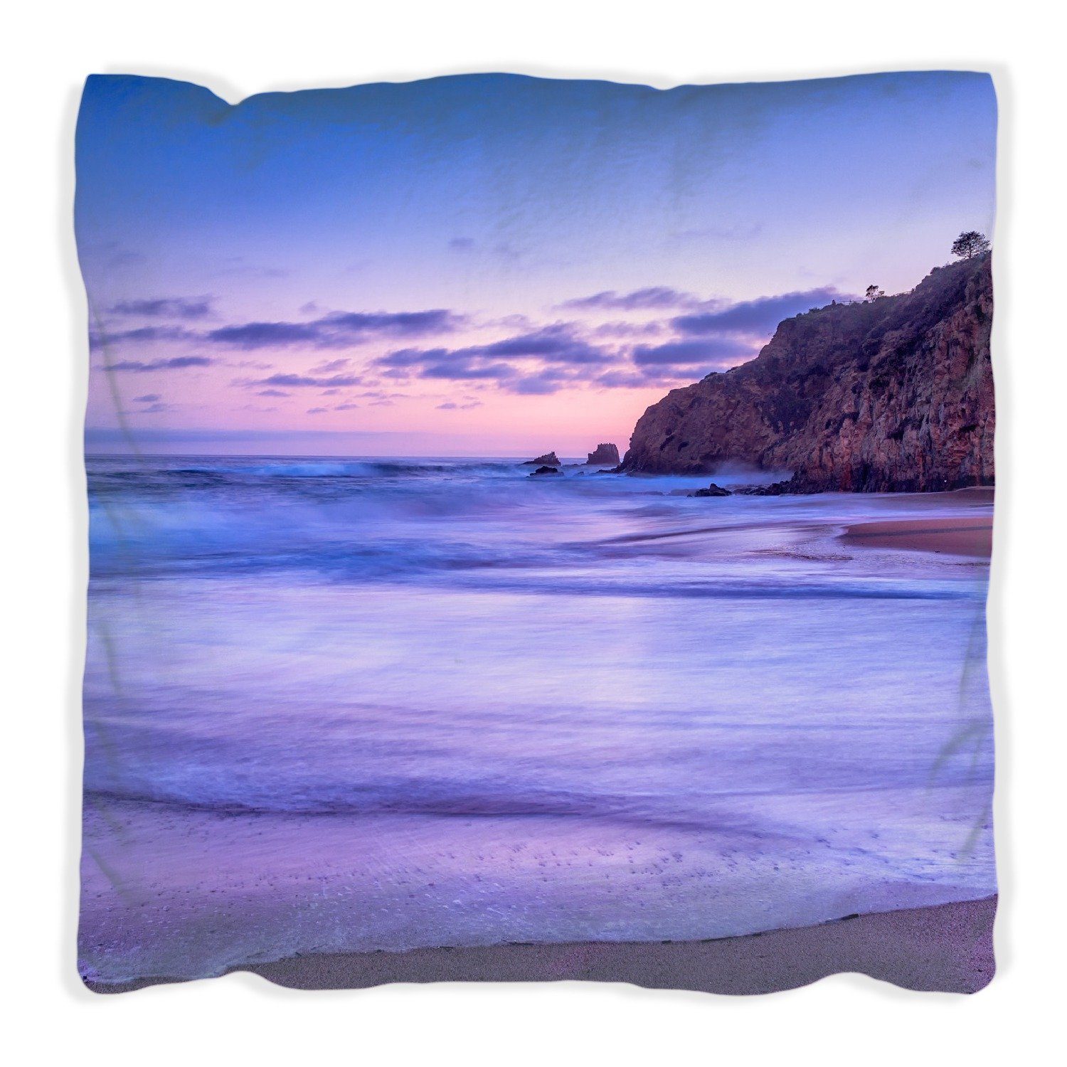 Wallario Dekokissen Kalifornischer Strand Felsenküste, Abend mit am handgenäht