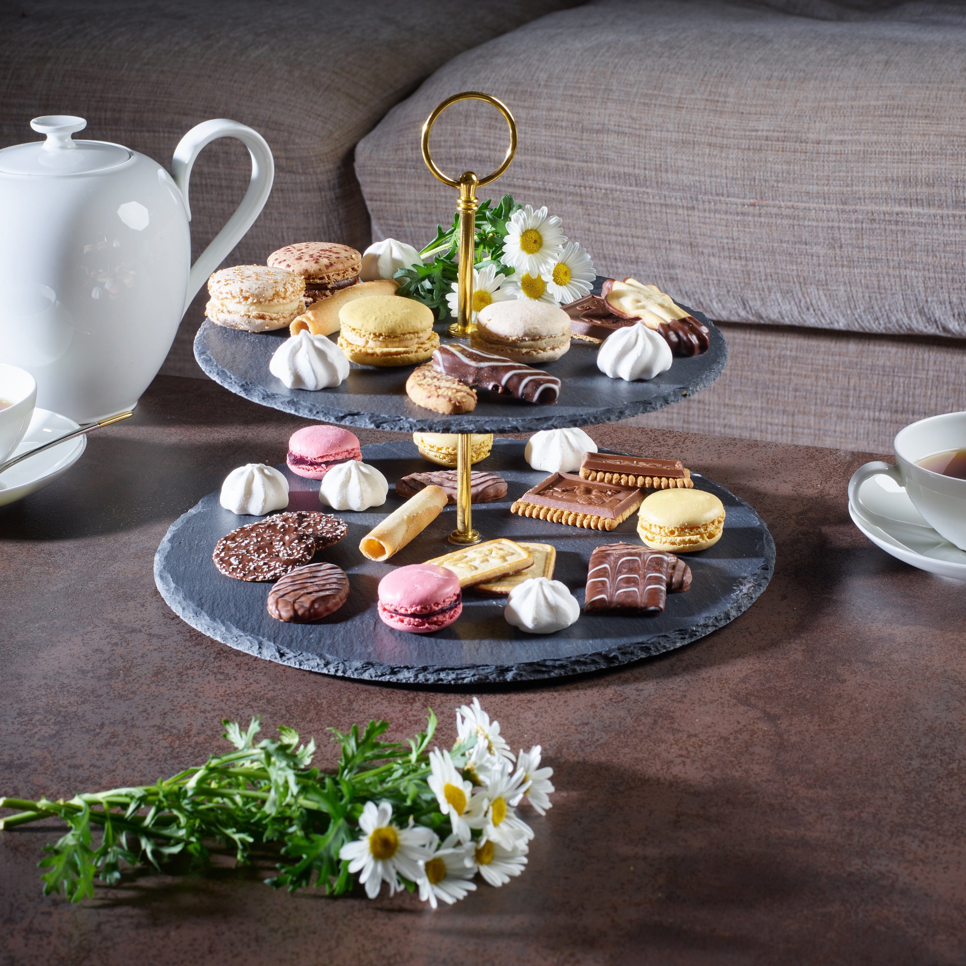 ECHTWERK Etagere Schiefer Etagere, Schiefer, für Gebäck, Obst, Käse und Dessert aus Naturschiefer mit Metallgriff