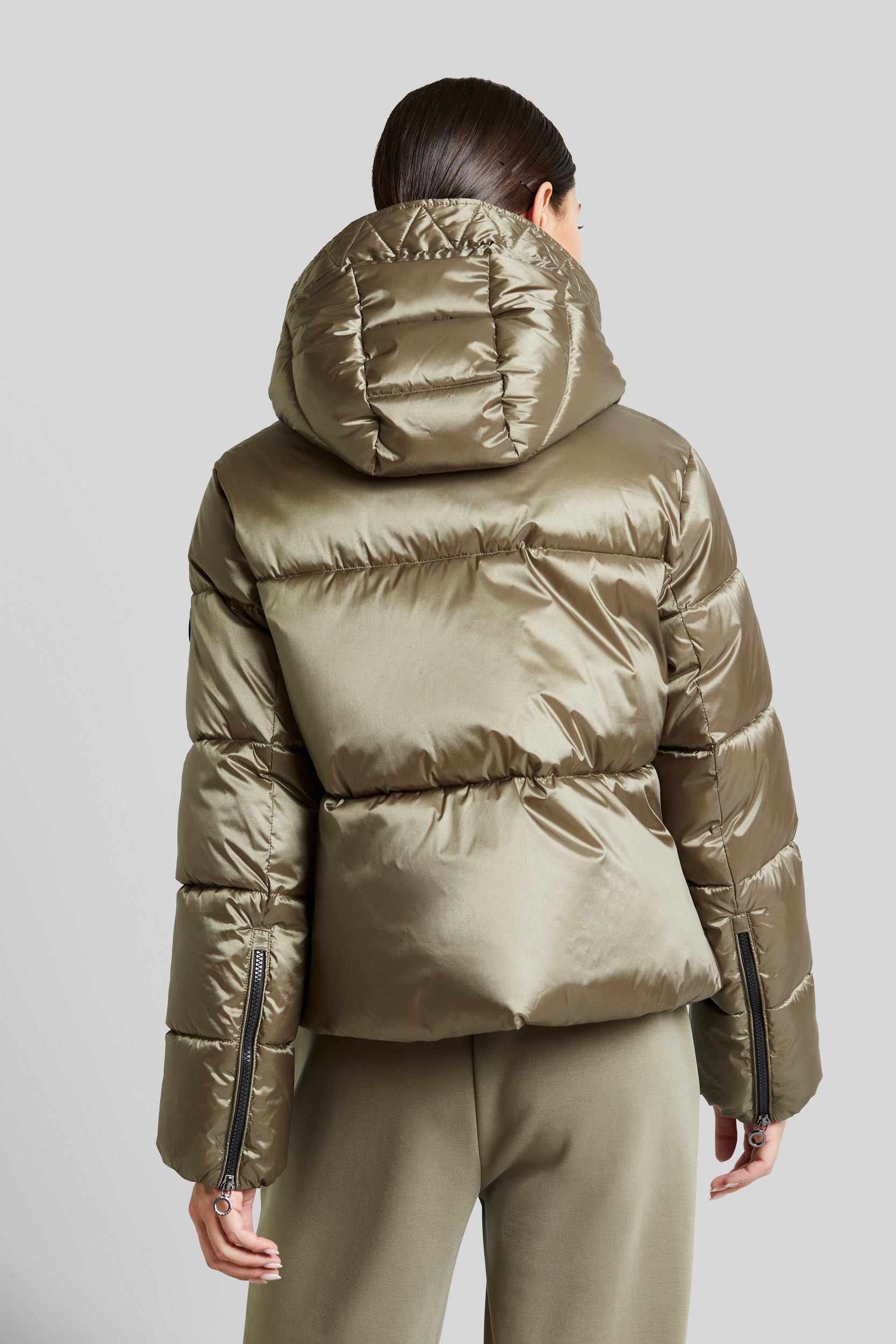 bugatti Kurzjacke mit großer Kapuze