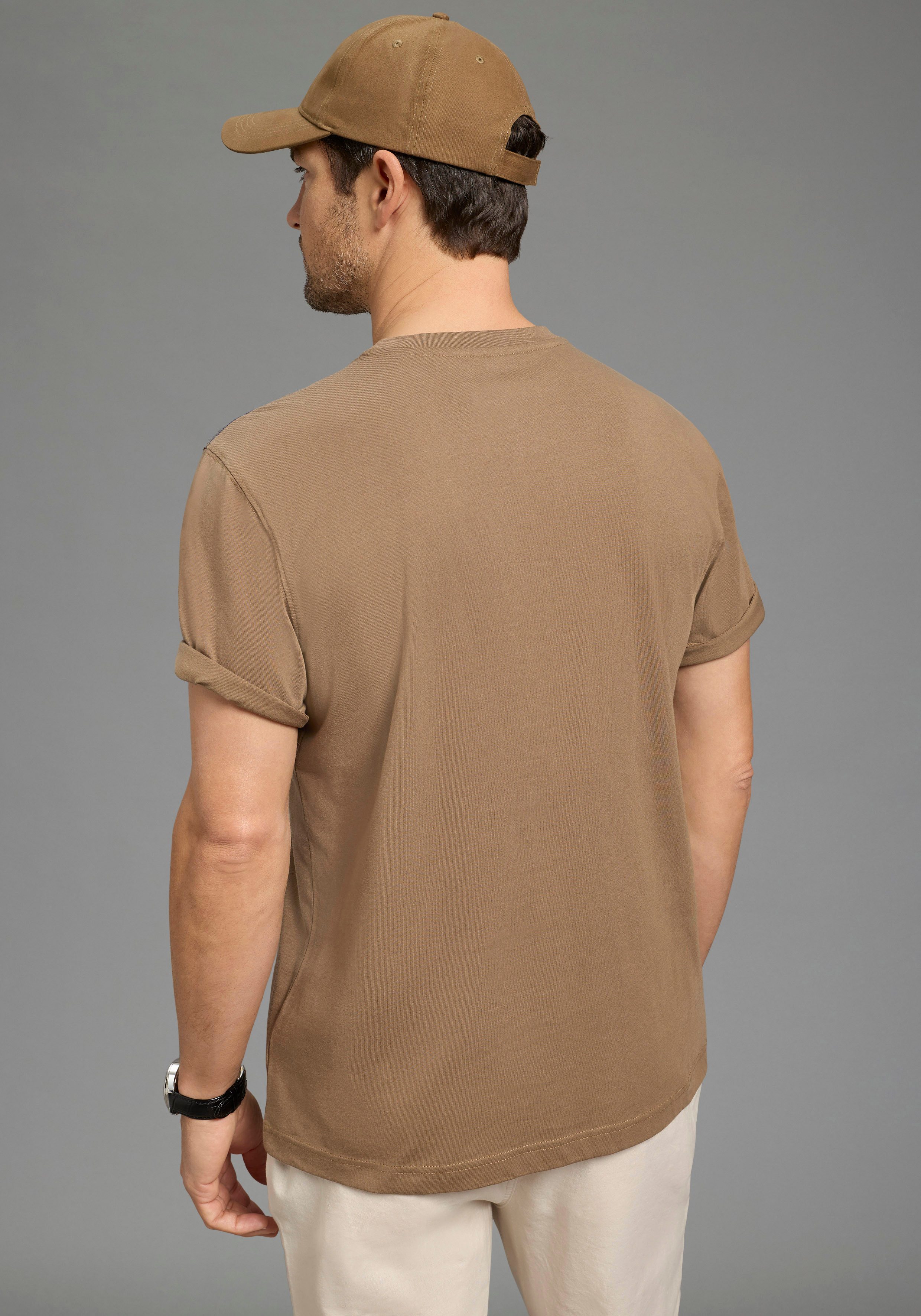 Man's World Rundhalsshirt Neue Kollektion! normale Passform, kurzarm, mit Rundhalsausschnitt, mit Print