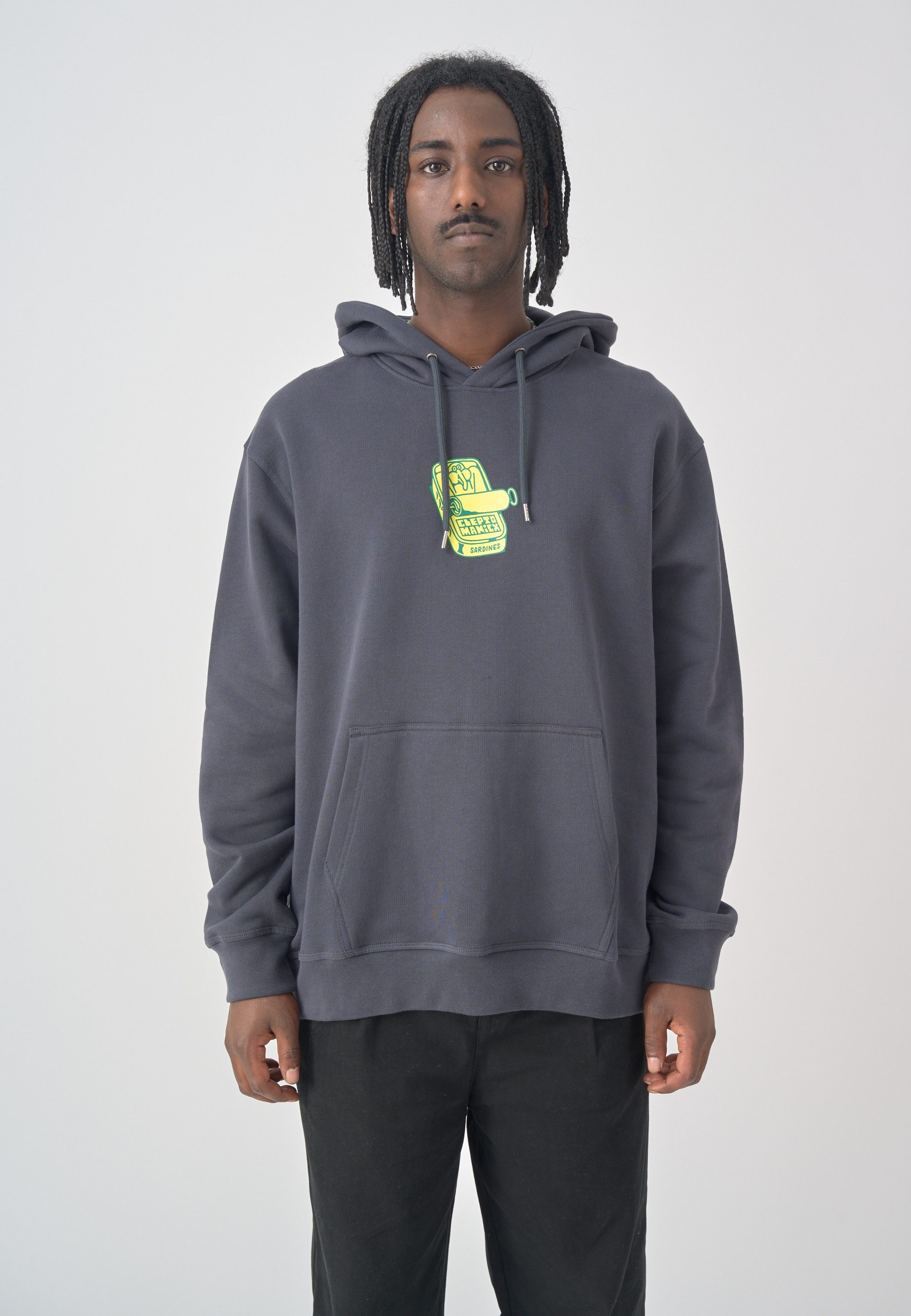 Cleptomanicx Kapuzensweatshirt Boxy Hooded Sardinade mit lockerem Schnitt