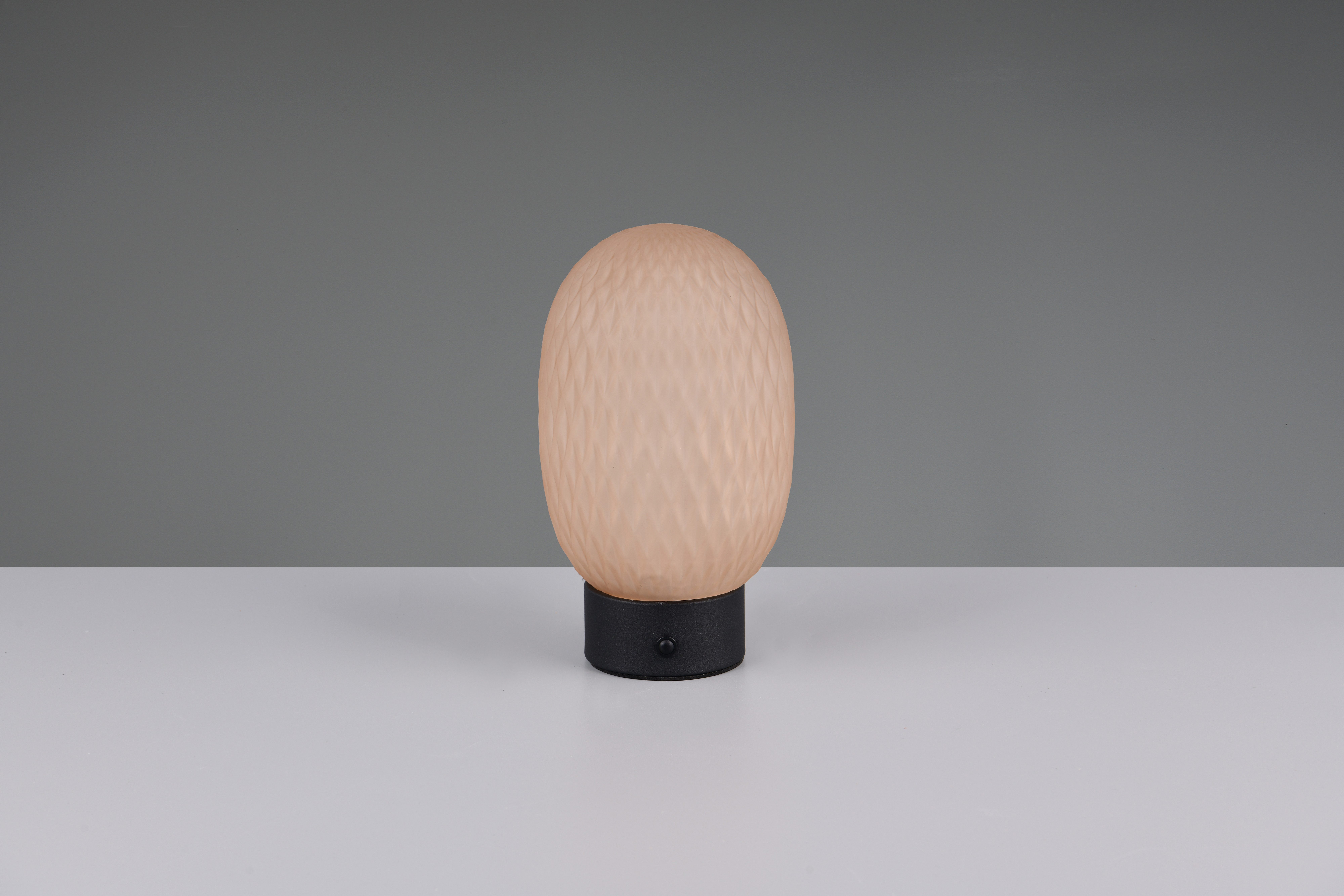 TRIO Leuchten LED Tischleuchte FACETTE, Akku Tischleuchte mit USB-C Anschluss, Touchdimmer, Höhe 20cm, Dimmfunktion, USB-Ladefunktion, mehrere Helligkeitsstufen, LED fest integriert, Warmweiß, kabellose Touch Tischlampe mit Glasschirm, LED warmweiß 3000K 140 Lm