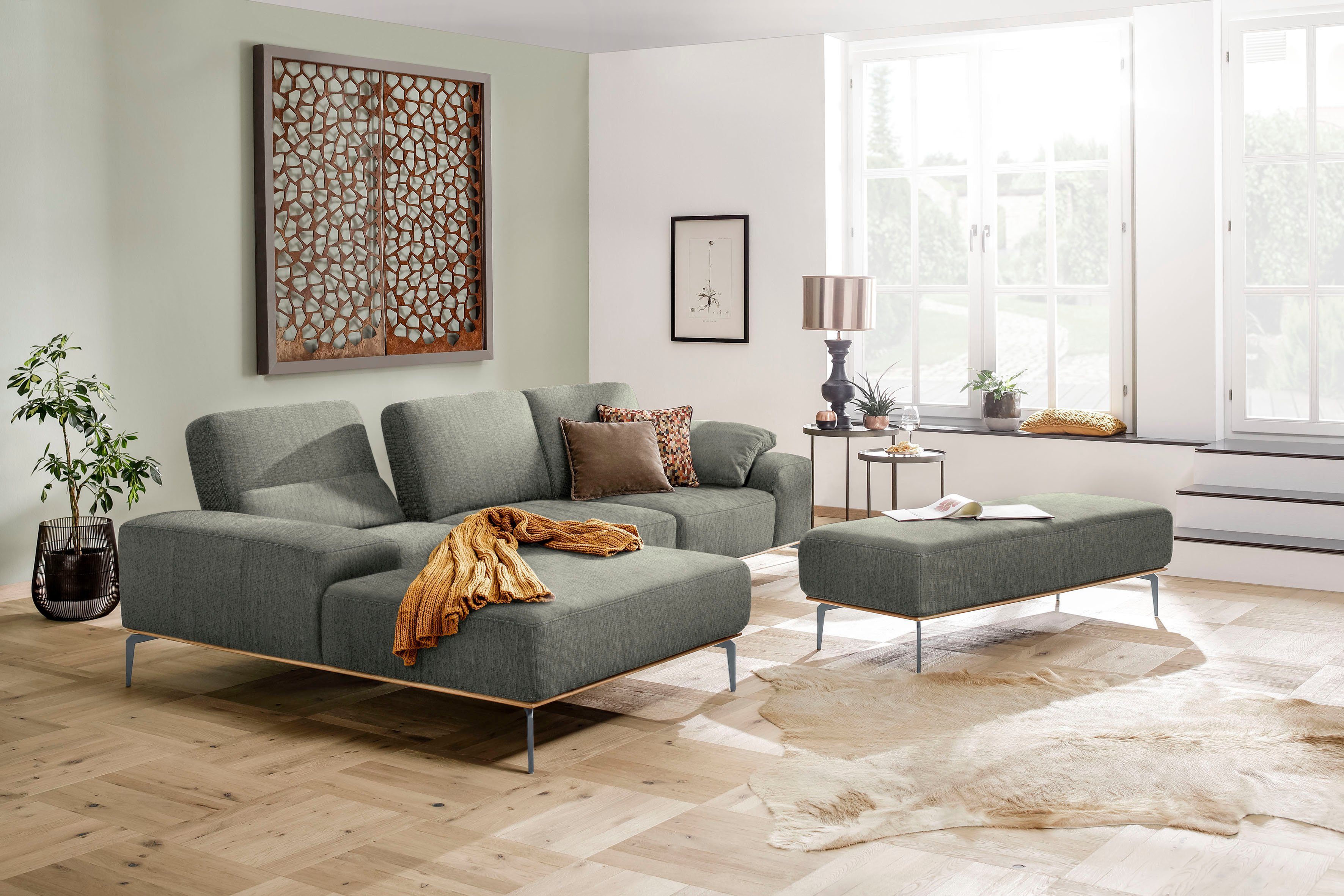 Breite Füße Holzsockel, W.SCHILLIG elegantem Ecksofa Silber in cm 299 matt, run, mit