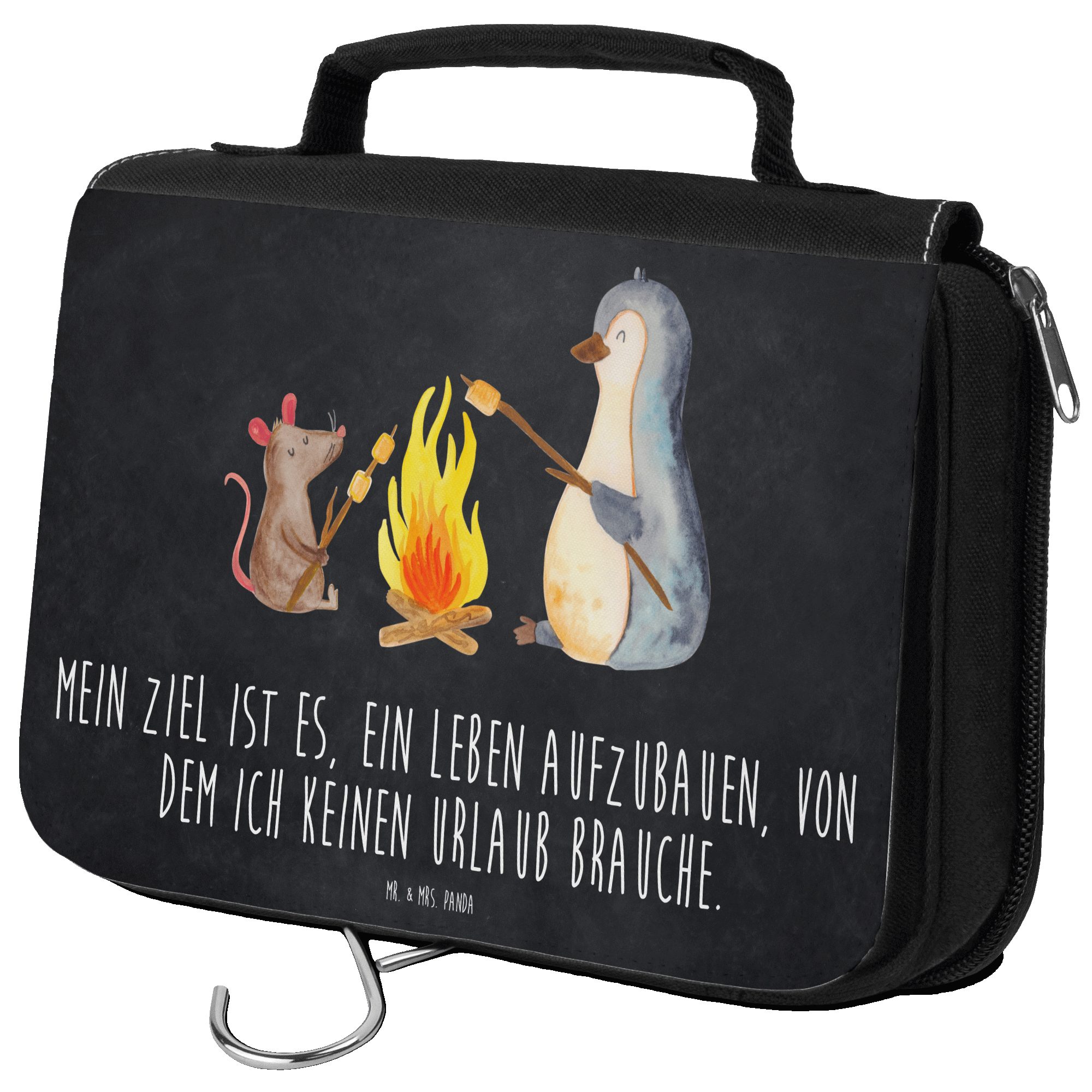 Mr. & Mrs. Panda Kulturbeutel Pinguin Lagerfeuer - Kreidetafel - Geschenk, Schminkutensil, Damen, K (1-tlg)