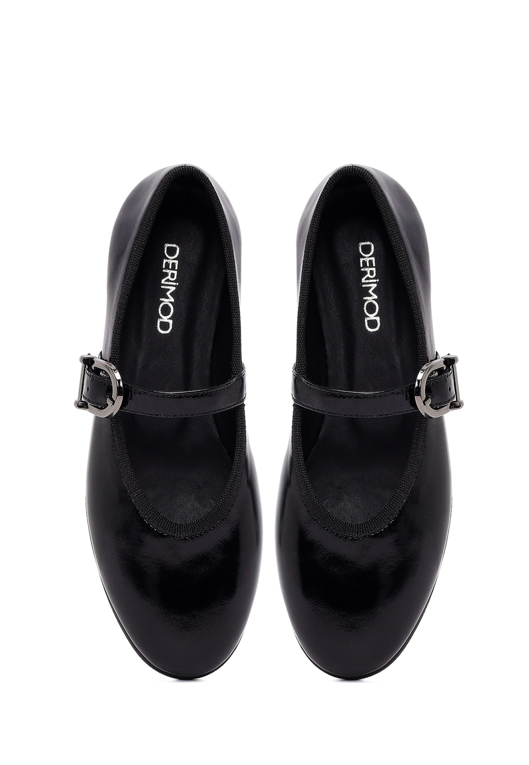 Derimod Ballerinas aus Lackleder Ballerina