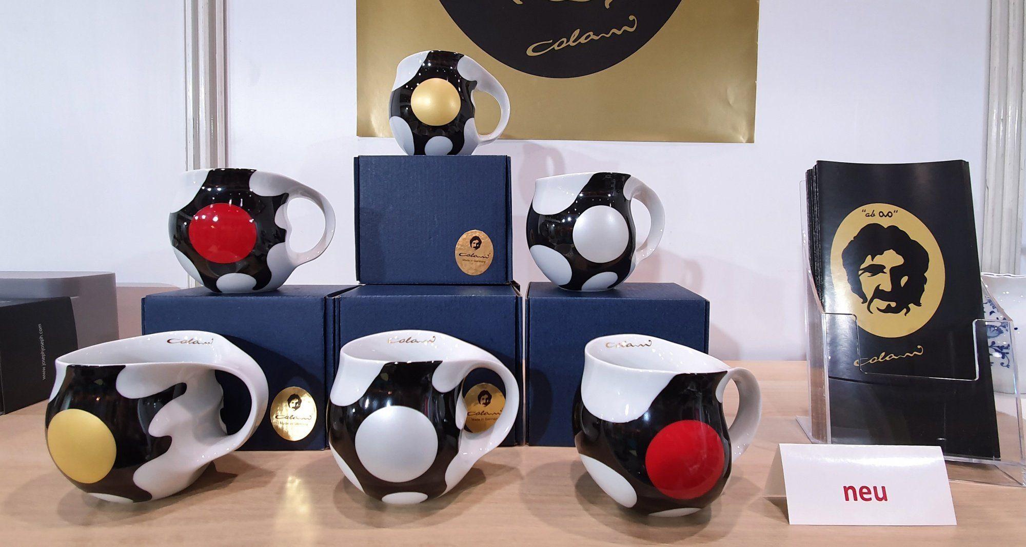 Colani Tasse Colani Tasse Becher Kaffeetasse Spot Rot 260ml im Geschenkkarton, 1-tlg., Porzellan, Schriftzug Colani, inkl. Geschenkkarton