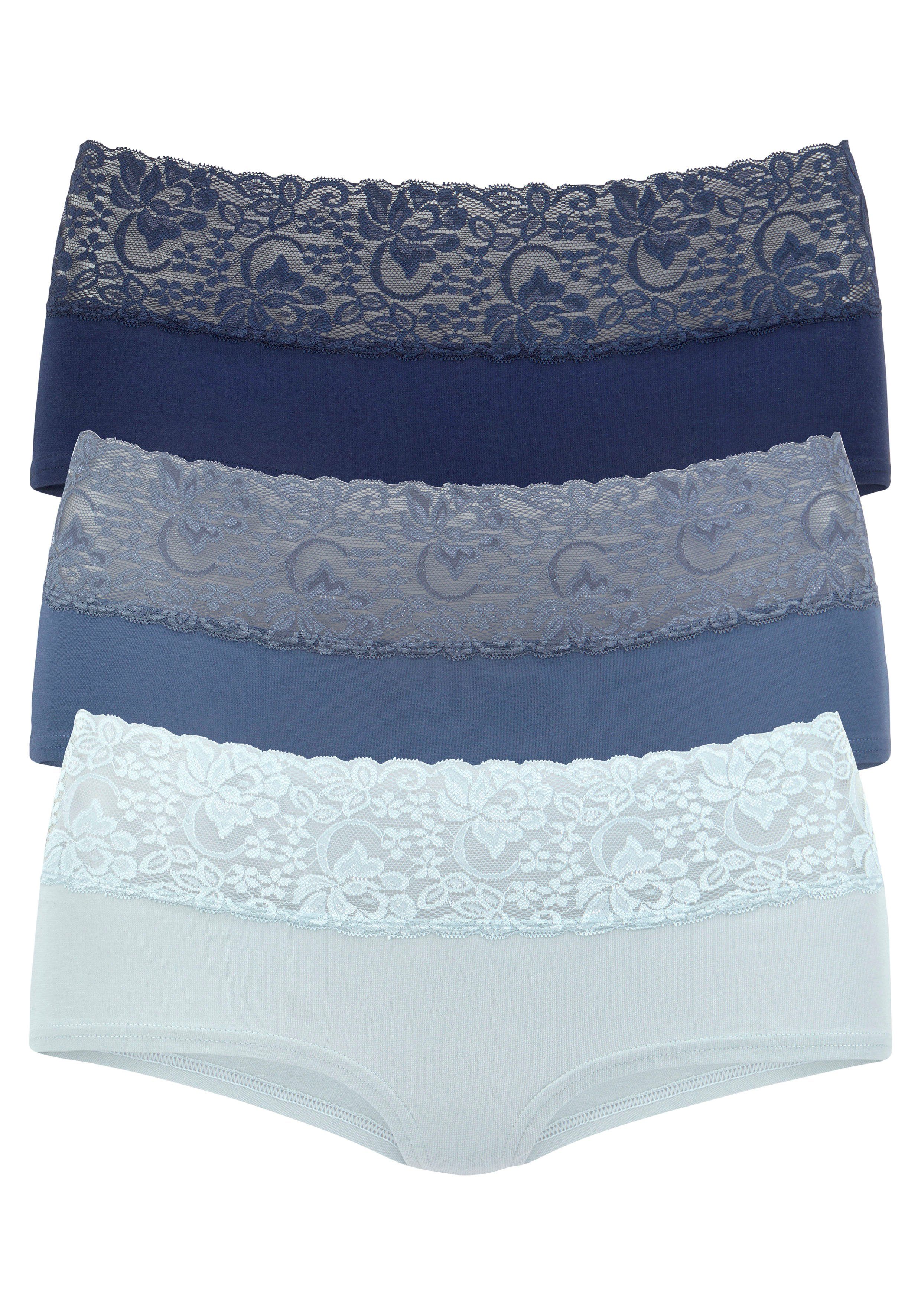 Vivance Panty (3er-Pack) aus elastischer Baumwolle mit floraler Spitze. € 19,99, (€ 6,66 pro 1 Stk).