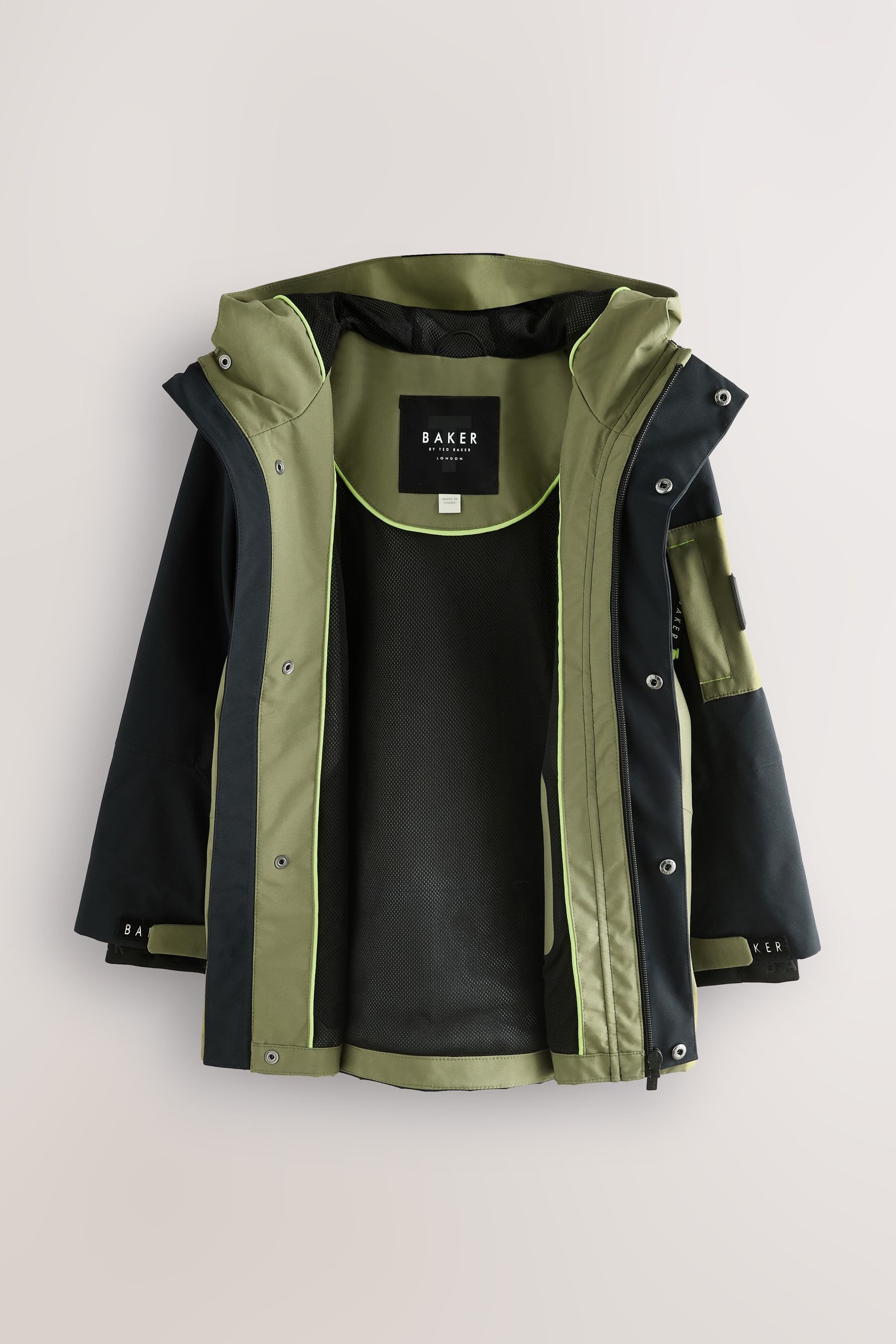Baker by Ted Baker Regenjacke Baker by Ted Baker wasserabweisender Mantel (1-St)