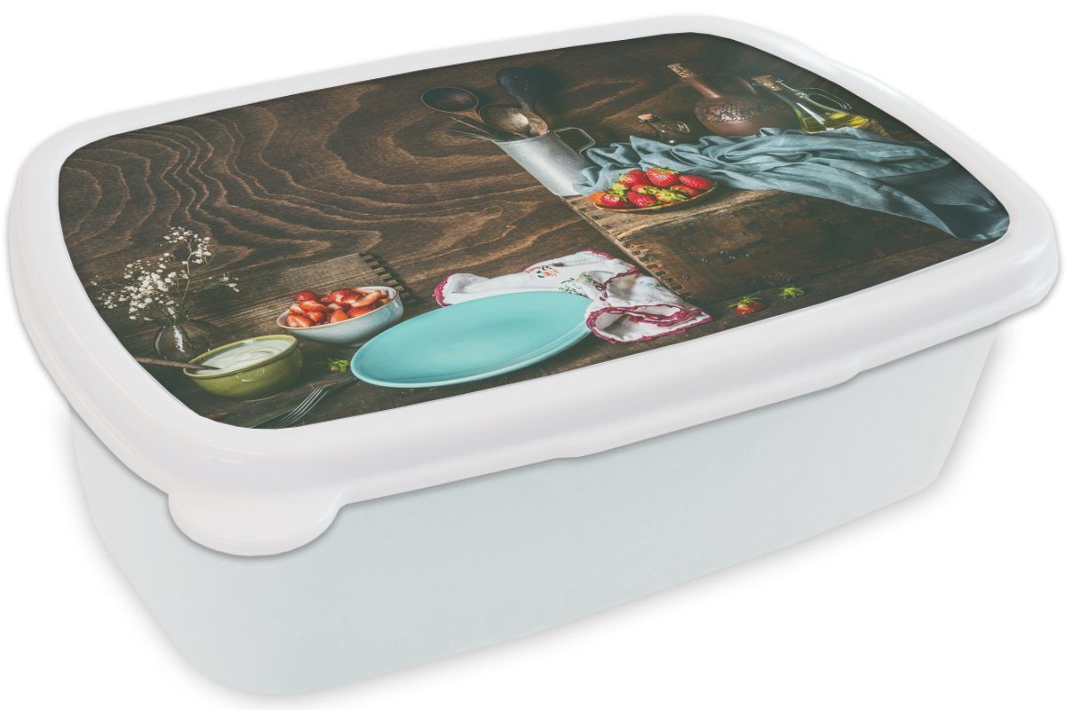 MuchoWow Lunchbox Rustikal Obst Brotdose, Erwachsene, für Erdbeere, Mädchen - Kunststoff, (2-tlg), für weiß und Küchenutensilien Jungs und - - Brotbox Kinder