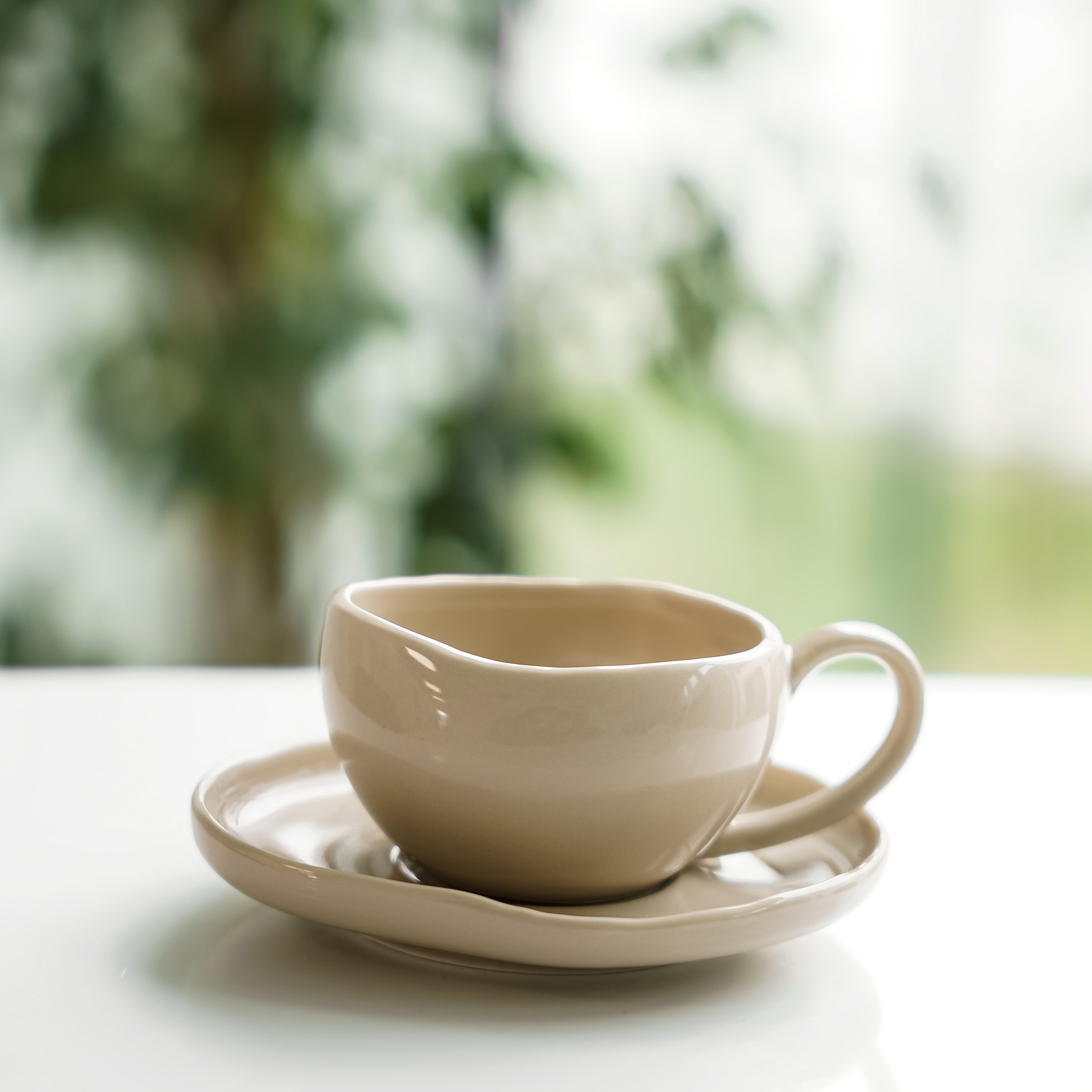 Almina Kaffeeservice Wave Biscuit Mokkatassen mit Untertellern (12-tlg), 6 Personen, Porzellan, 12-teiliges-Set