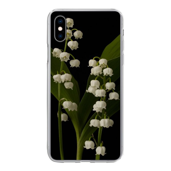 MuchoWow Handyhülle Zwei Maiglöckchenblüten im Dunkeln Handyhülle Apple iPhone Xs Smartphone-Bumper Print Handy