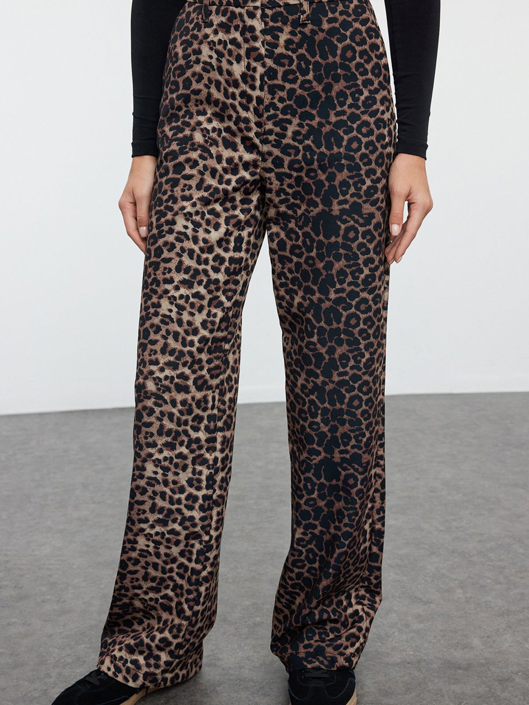 Trendyol Stoffhose (1-tlg) Plain/ohne Details günstig online kaufen