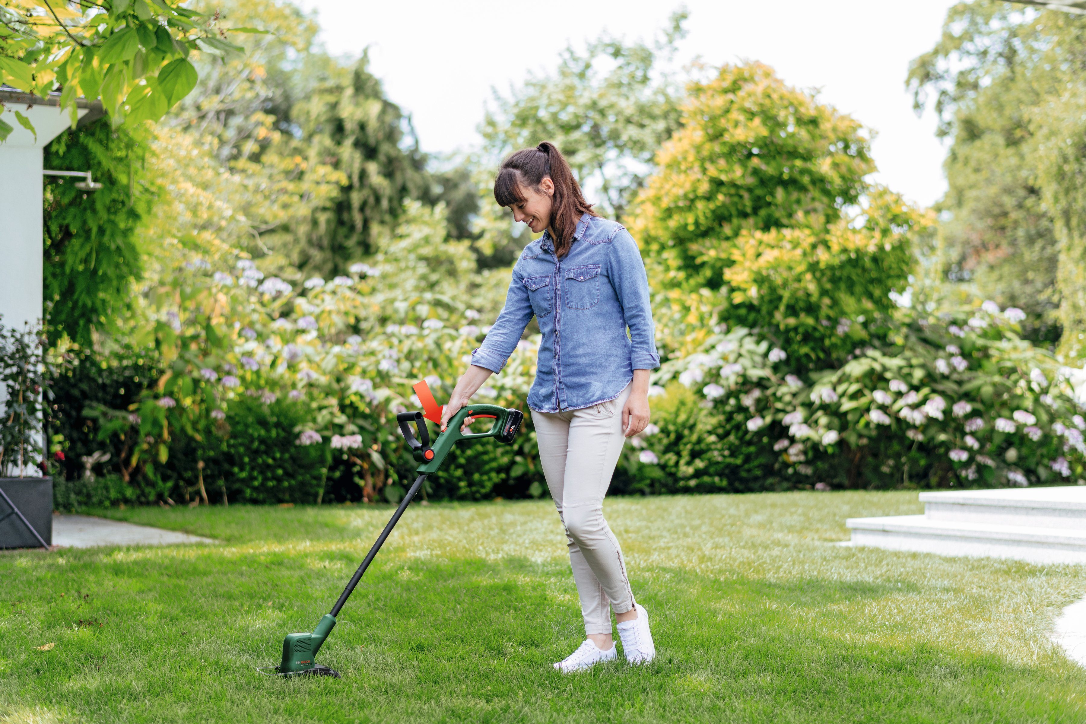 Bosch Home & Garden Akku-Rasentrimmer EasyGrassCut günstig online kaufen