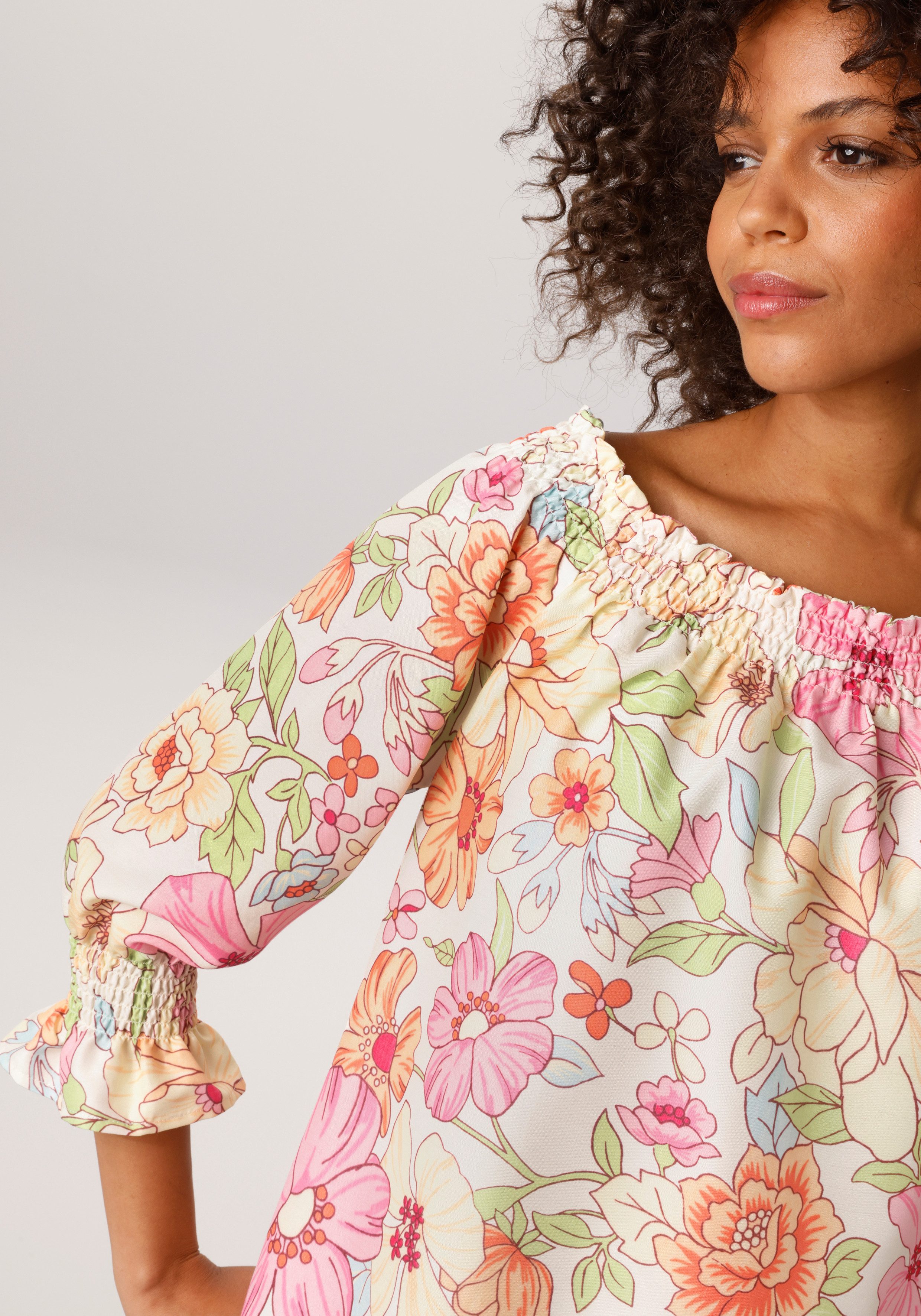 Aniston CASUAL Schlupfbluse mit großflächigem, pastellfarbenen Blumendruck - NEUE KOLLEKTION