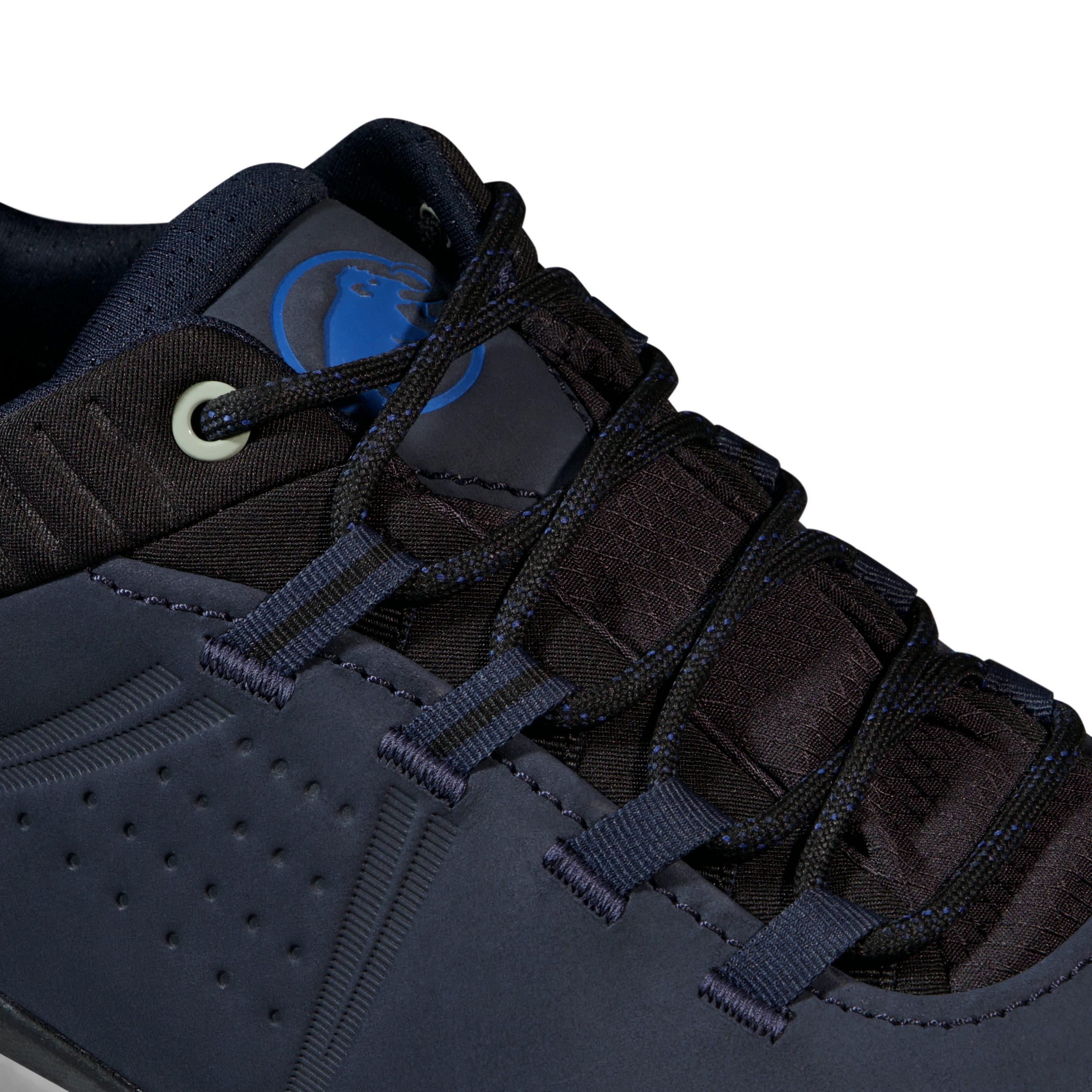 Mammut Nova IV Low GTX Women MARINE-BLACK Wanderschuh