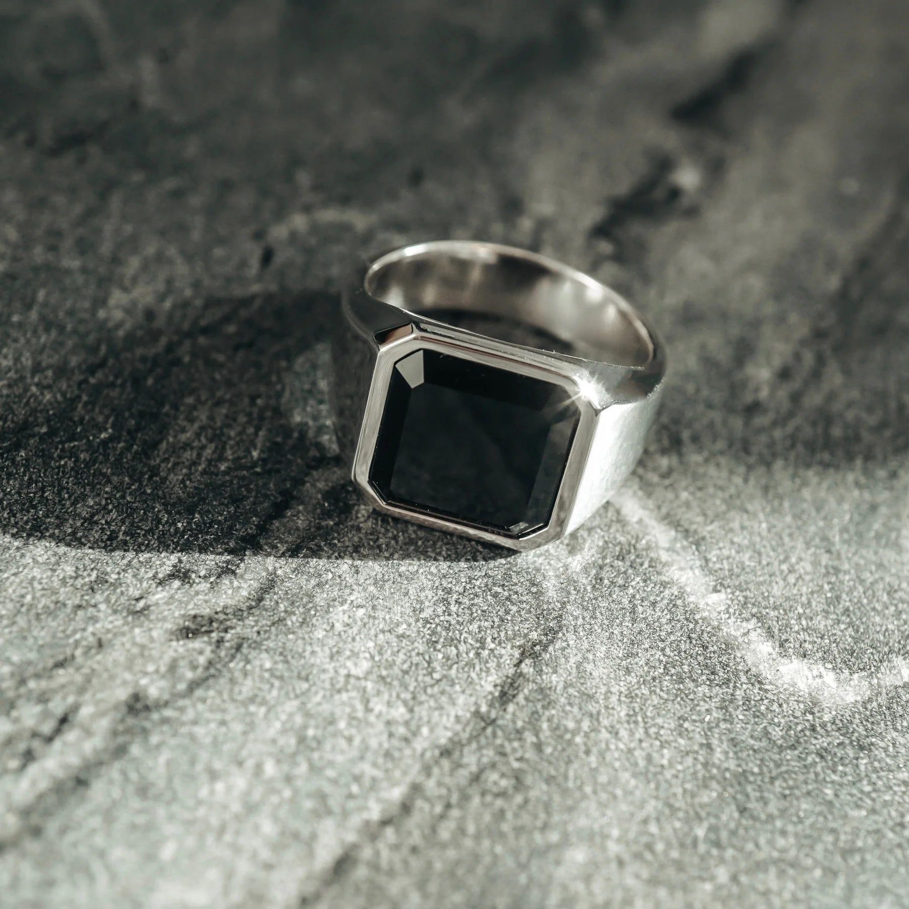 Sprezzi 925 Ring Onyx handmade, Siegelring Onyx Siegelring mit Silber Schmuckbox), (inkl. Stein Fashion Naturstein, schwarz Herren handgemacht,