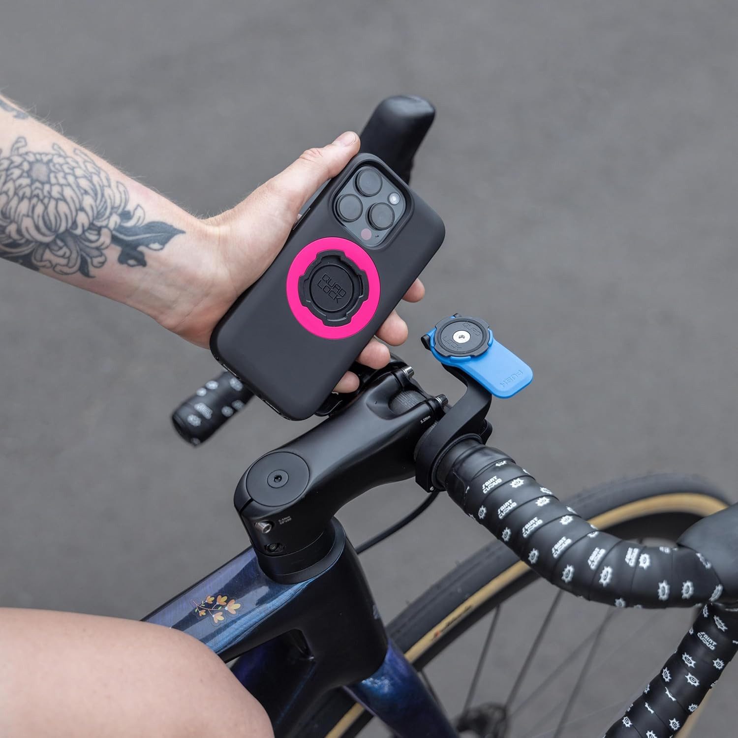 Quad Lock Handy-Halterung QUAD LOCK Out Front Mount V3 Fahrrad Lenker Handy Halter – Bild 5 von 5