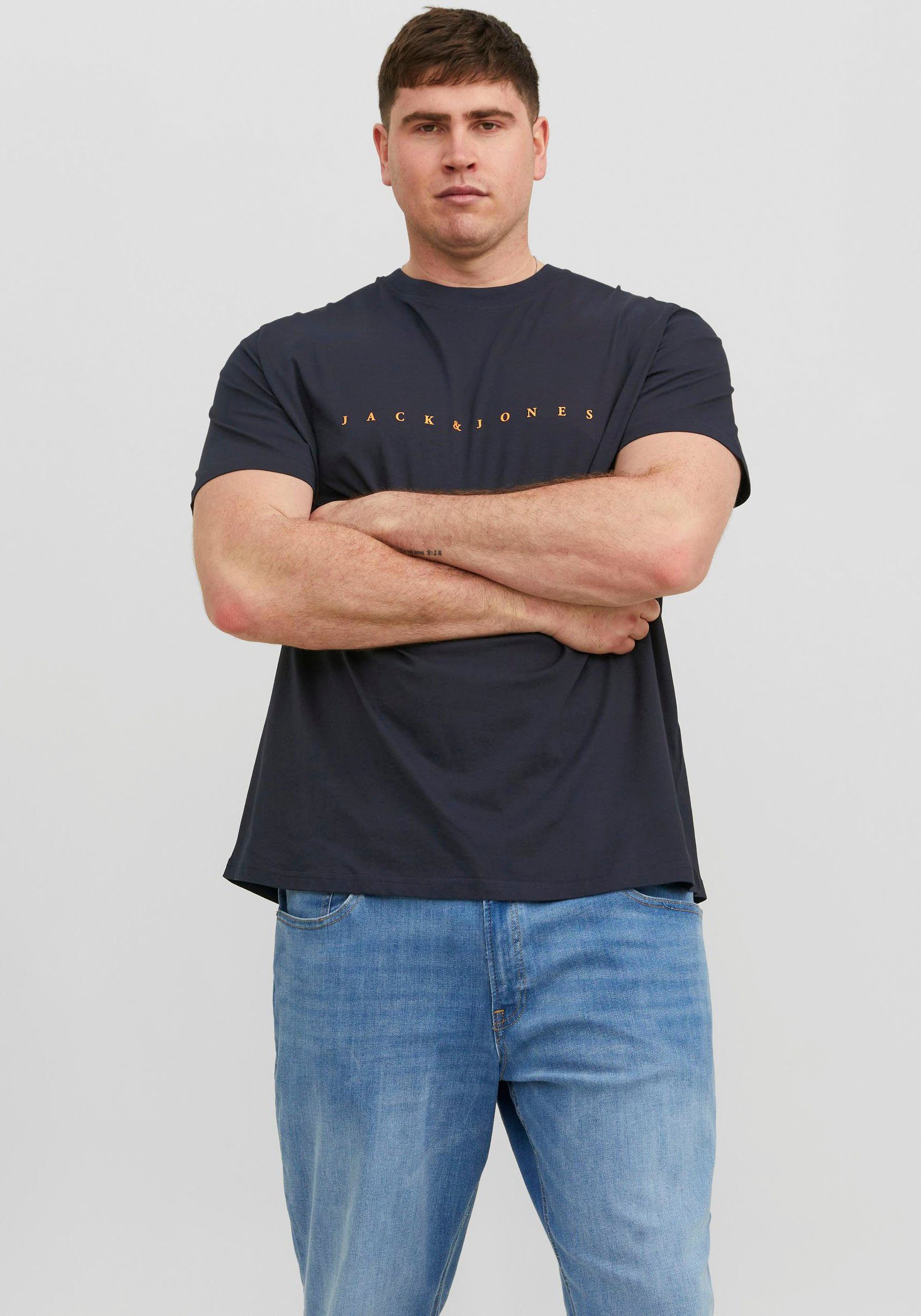 Jack & Jones PlusSize Rundhalsshirt JJESTAR JJ TEE SS NOOS PLS mit Logo Schriftzug