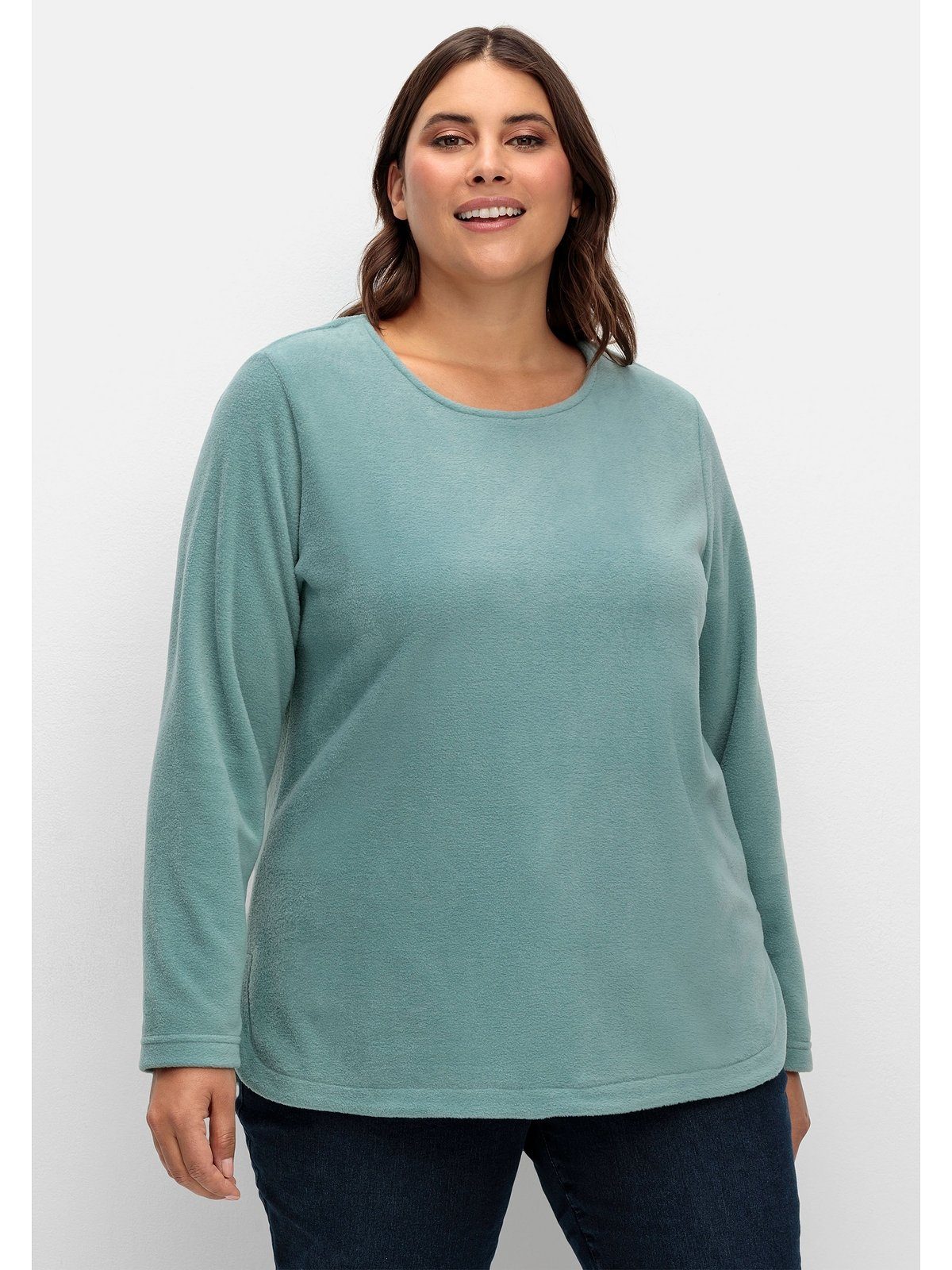 Sheego Fleecepullover Große Größen mit abgerundetem Saum jade