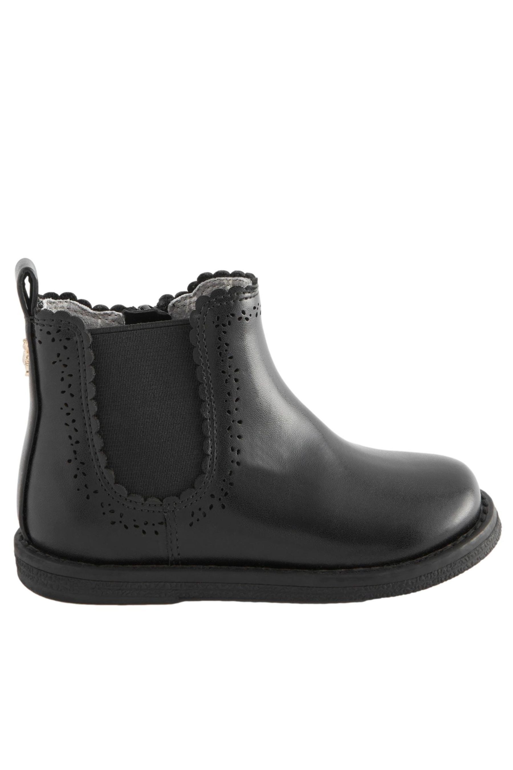 Next Ankle Boots in Chelsea-Optik Stiefelette (1-tlg)