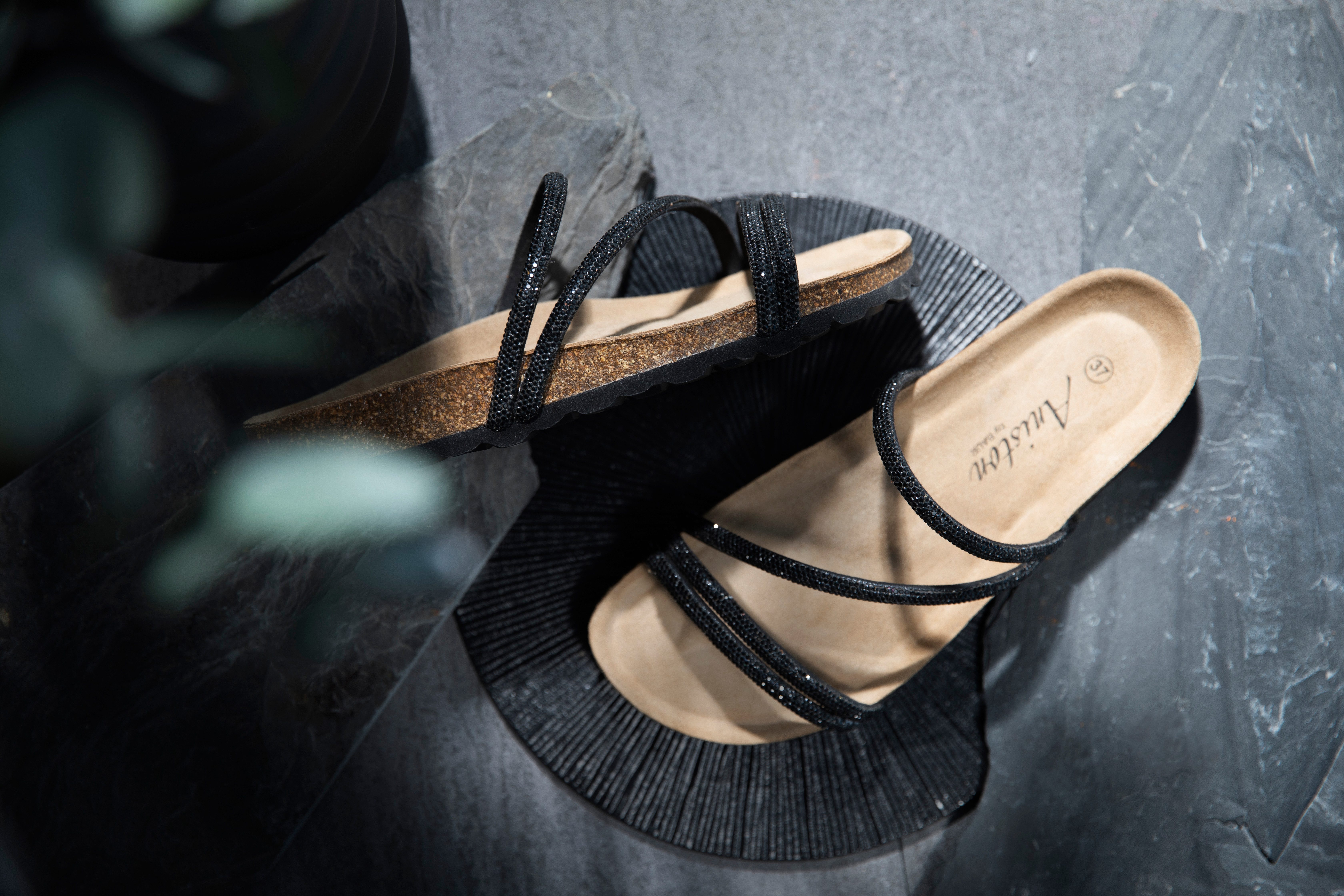 Aniston SHOES Pantolette, Sommerschuh, Strandschuh, Glitzersteine - NEUE KO günstig online kaufen