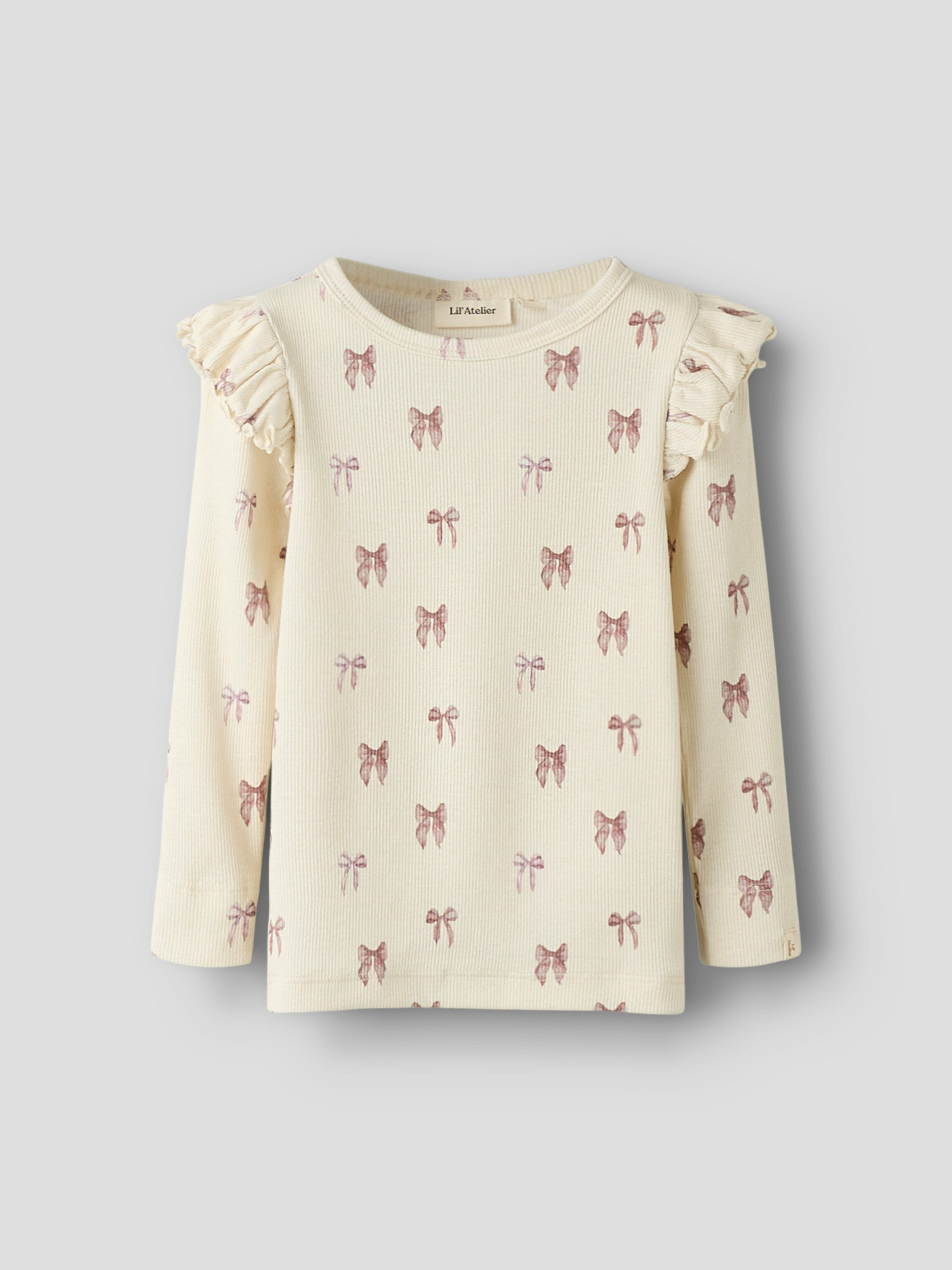Lil' Atelier Langarmshirt NMFGAVO EKO LS SLIM TOP LIL NOOS mit Rüschen, weiche Jersey Rippqualität, Slim Fit