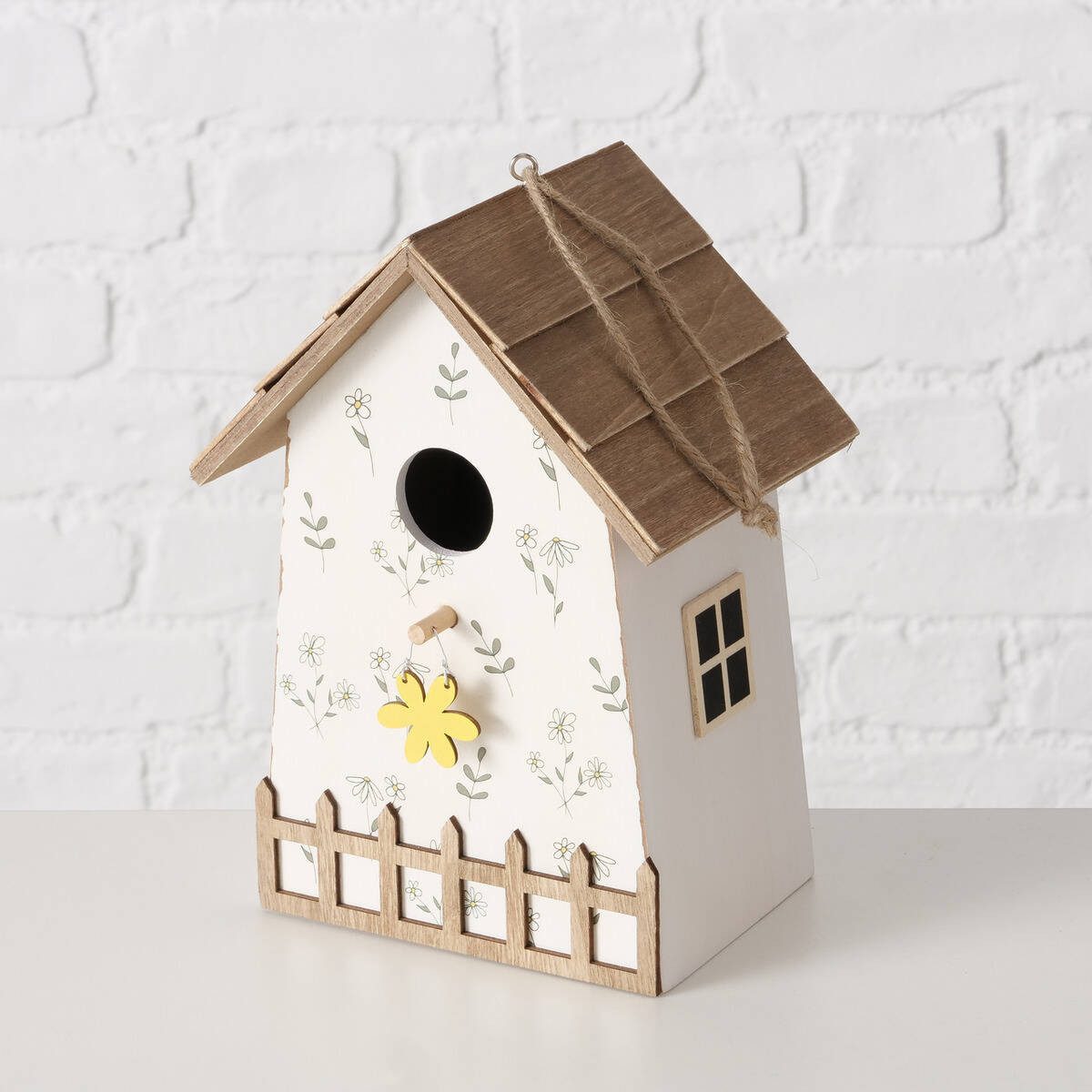 BOLTZE GRUPPE GmbH Nistkasten Nistkasten aus Holz KAMILLE, mit Blumenmuster, Höhe 22 cm, mit Blumenmuster