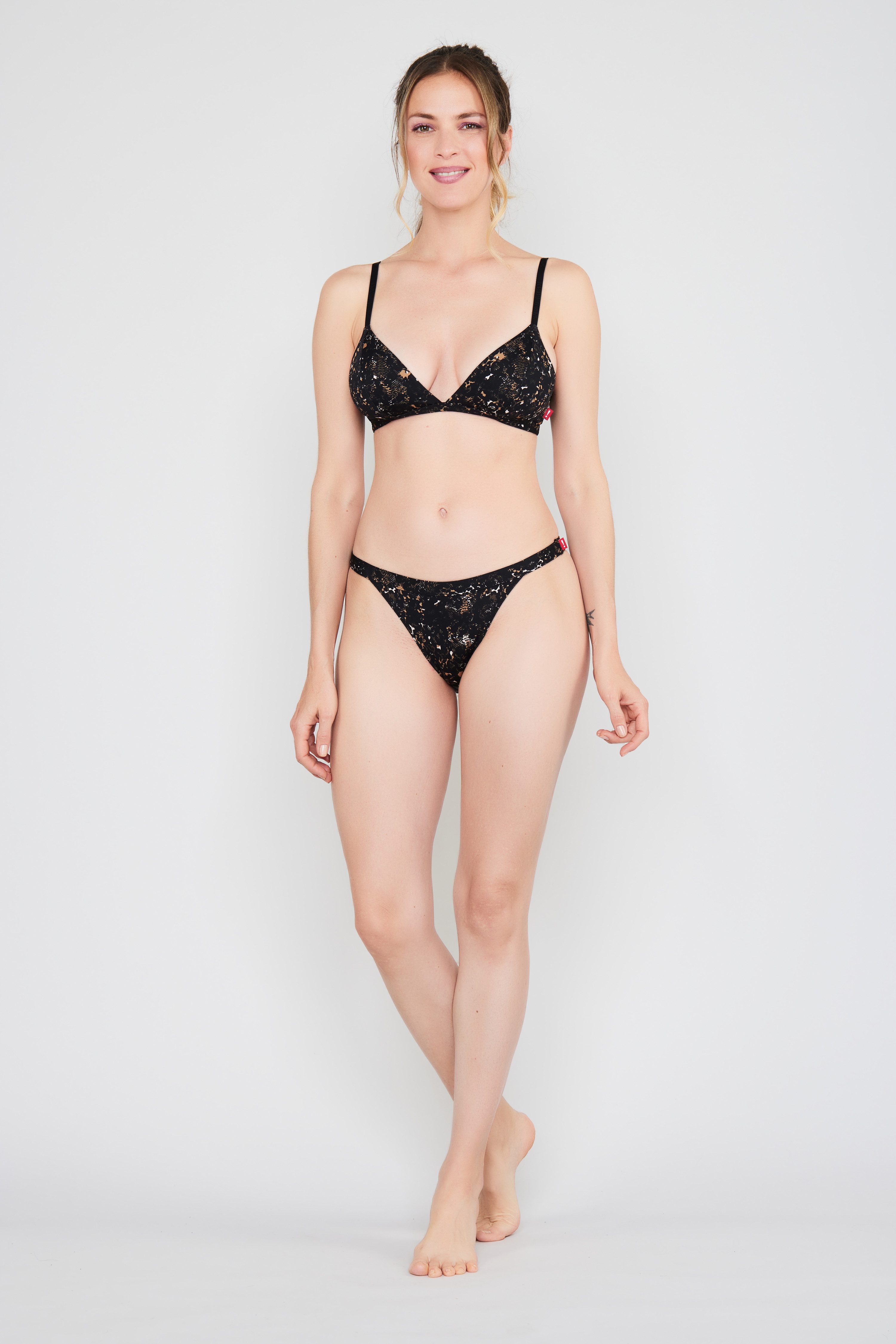 Joop Jeans Slip Wild Elegance (JOOP! Jeans) mit Animal-Look, aus Polyamid und Elasthan
