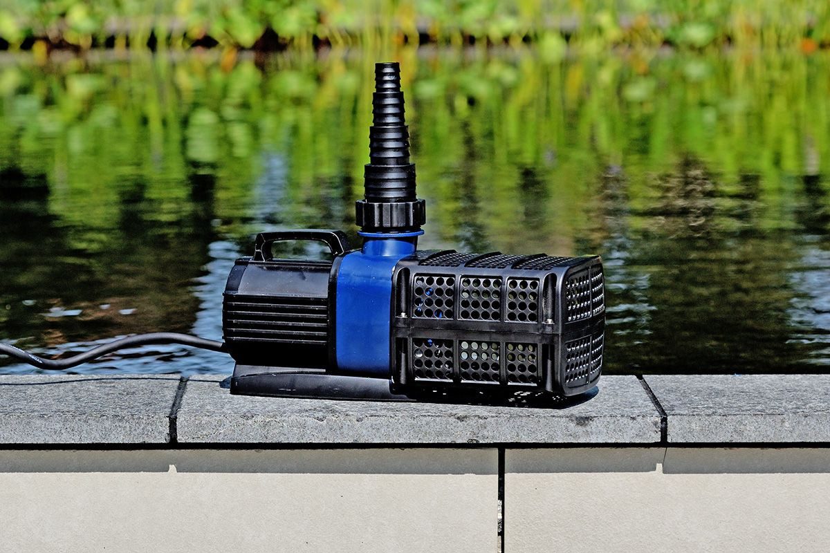 Aquaforte Teichpumpe AquaForte 12 V Schwimmteichpumpe 20.000LV regelbar
