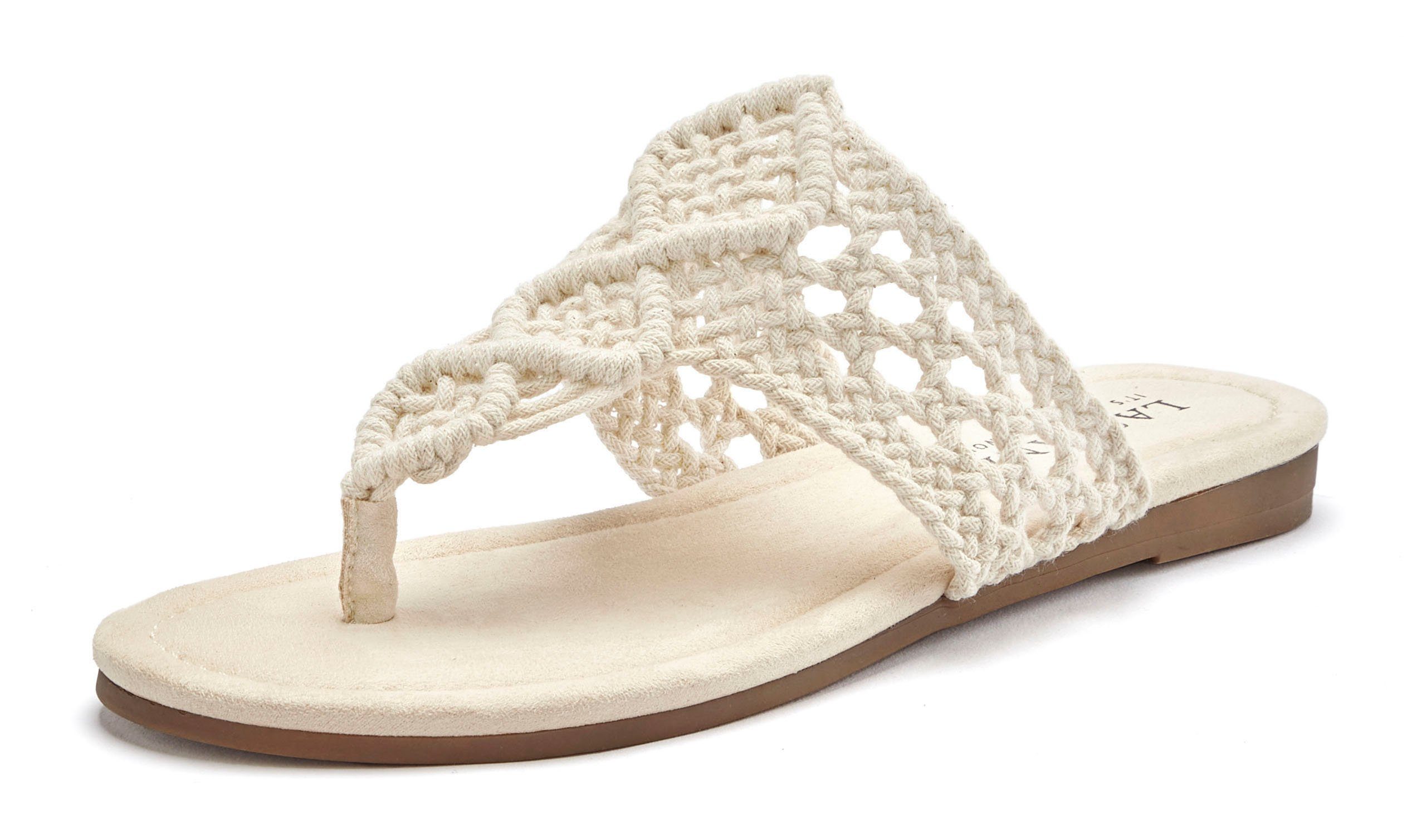 LASCANA Sommerschuh, Zehentrenner, Sandale, offener Schuh, Mule, Pantolette mit trendiger Häkeloptik VEGAN