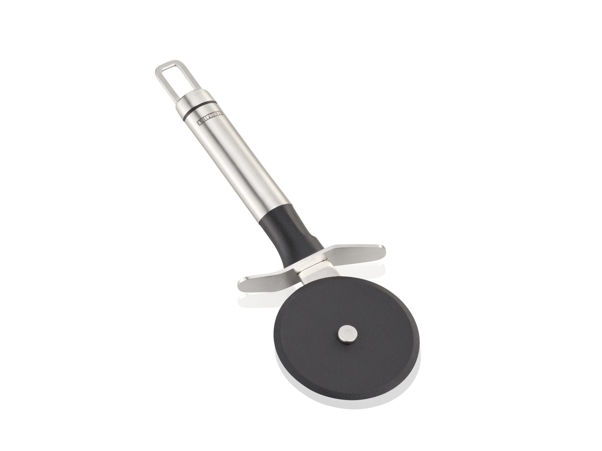 Leifheit Pizzaschneider Pizzaschneider Nylon, Edelstahlgriff, Spülmaschinengeeignet, Nylonrad, Aufhängeöse