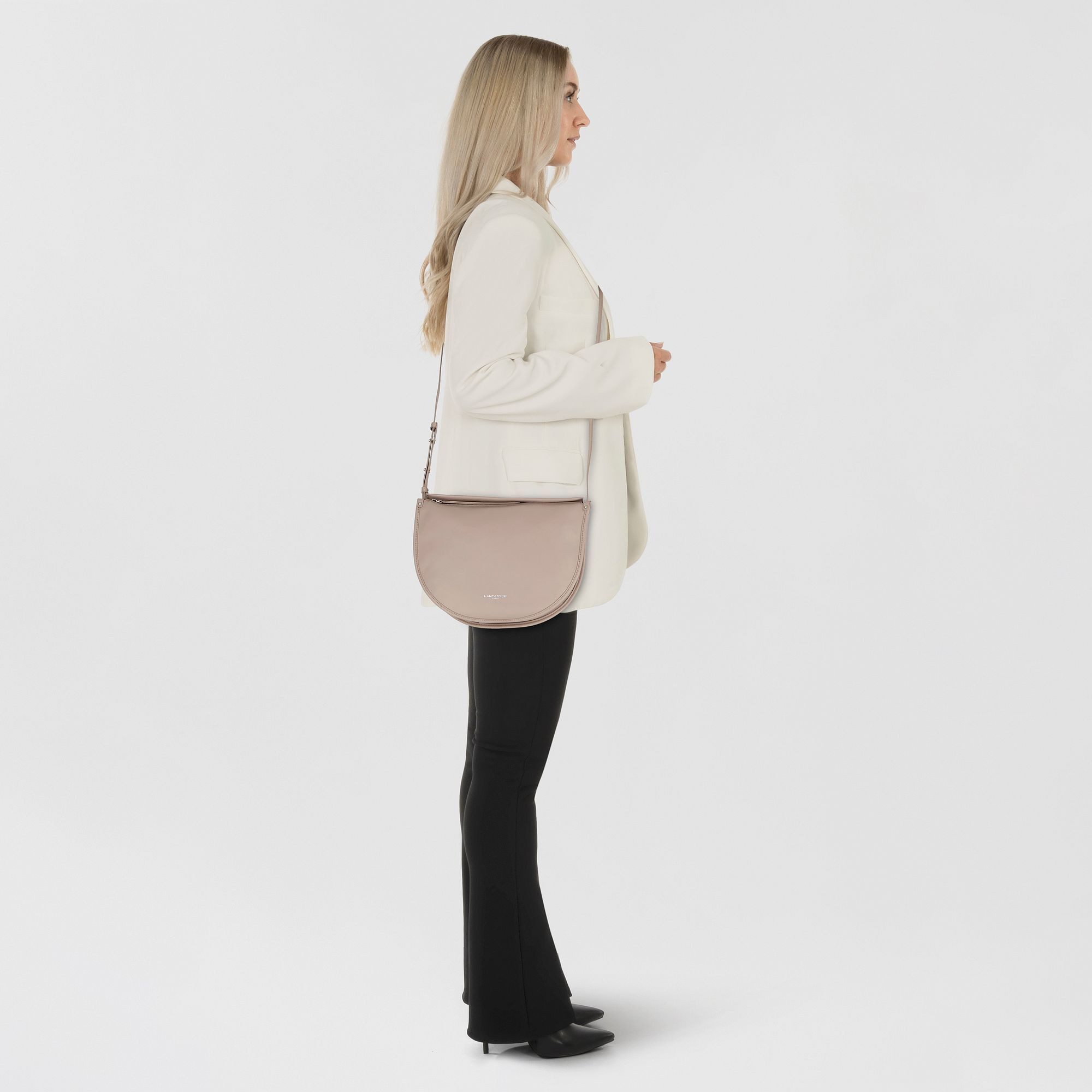 LANCASTER Umhängetasche Soft Selma, Leder