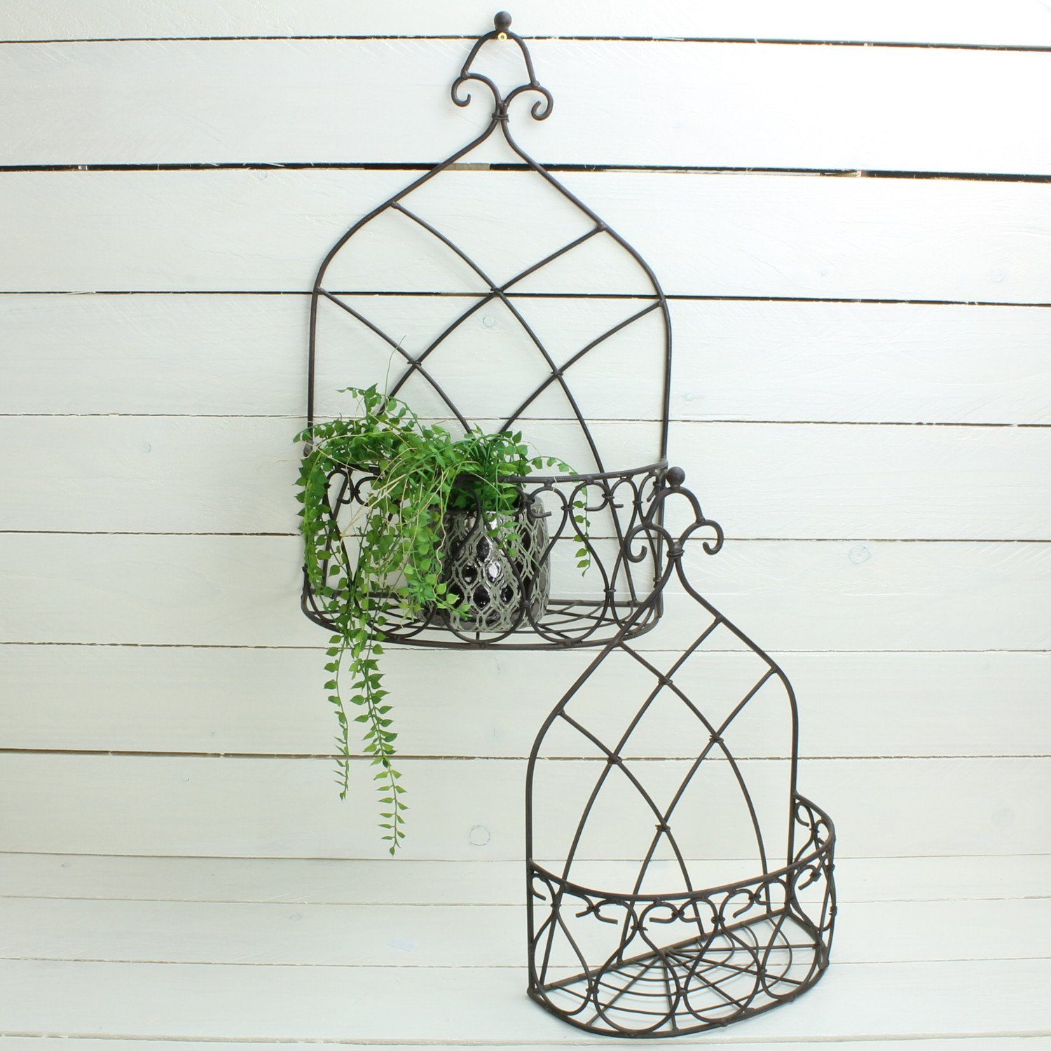 Macosa Home Dekokorb Wandkorb 2er Set Metall Rostfarben Wand-Topfhalter Vintage Landhaus (2 St), Blumentopfhalter Wand Blumenhalter Pflanzkorb Blumen-Korb hängend