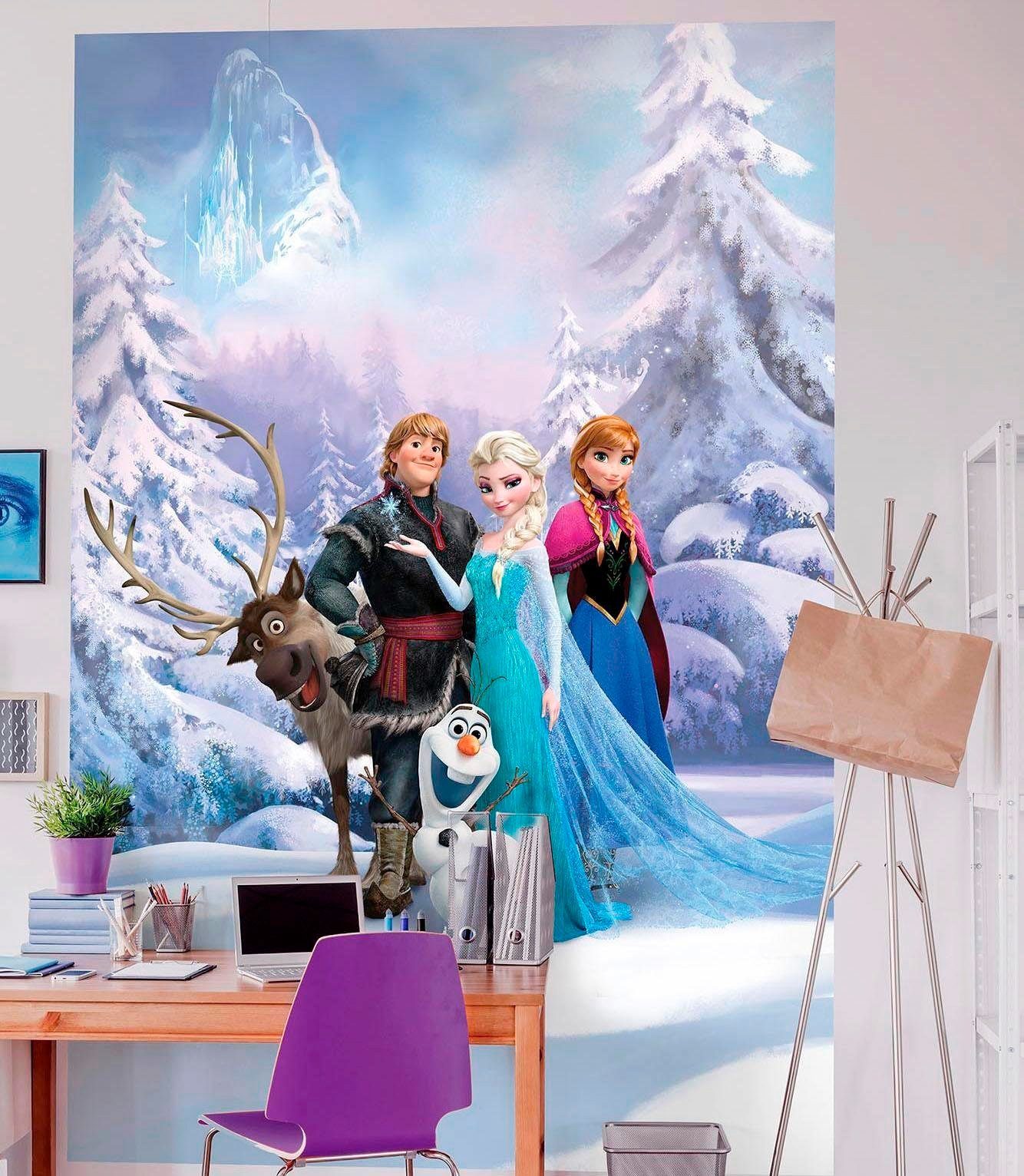 Komar Fototapete Frozen Winter Land - Größe 184 x 254 cm, glatt, bedruckt, Kinderzimmer