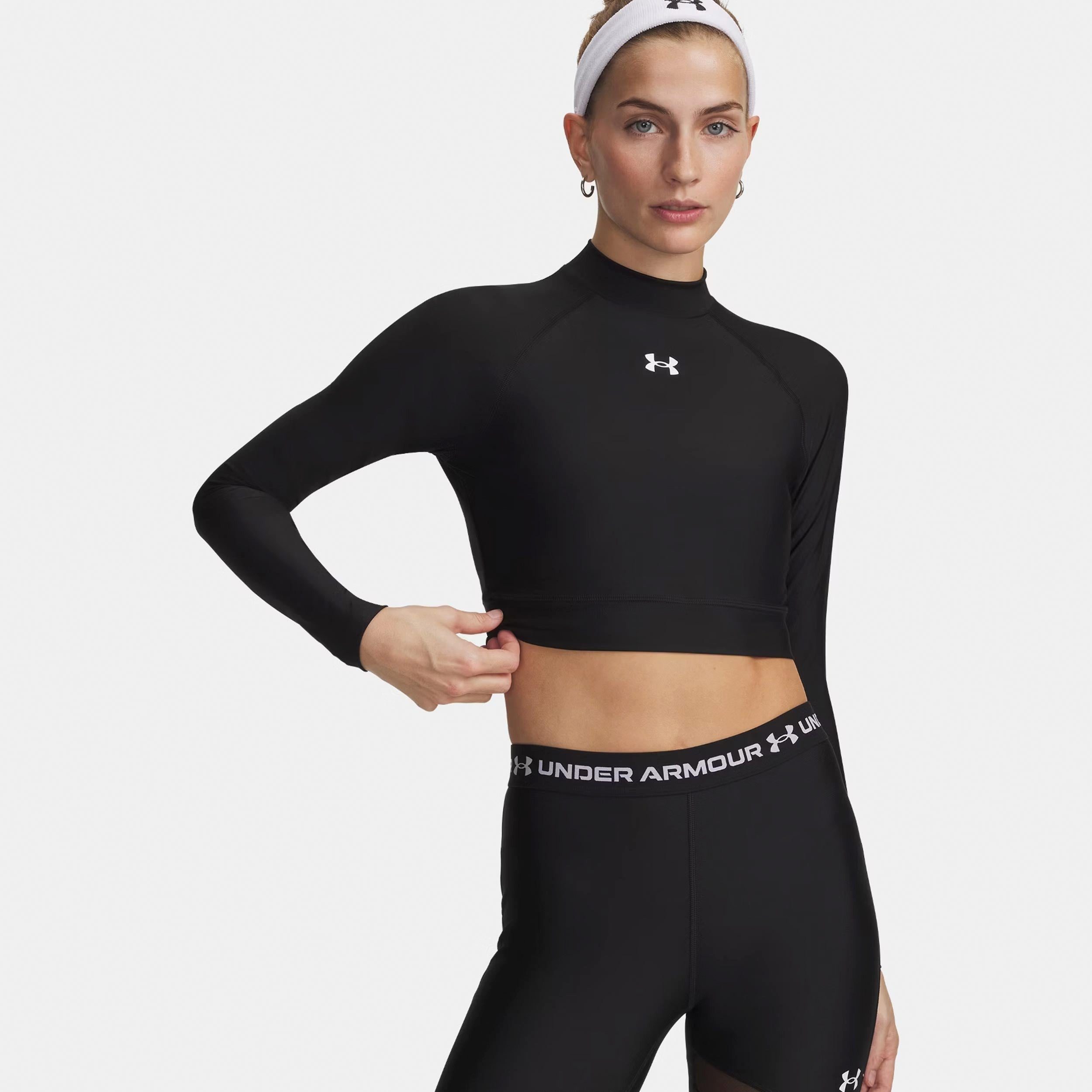 Under Armour® Longsleeve HeatGear Crop Mock