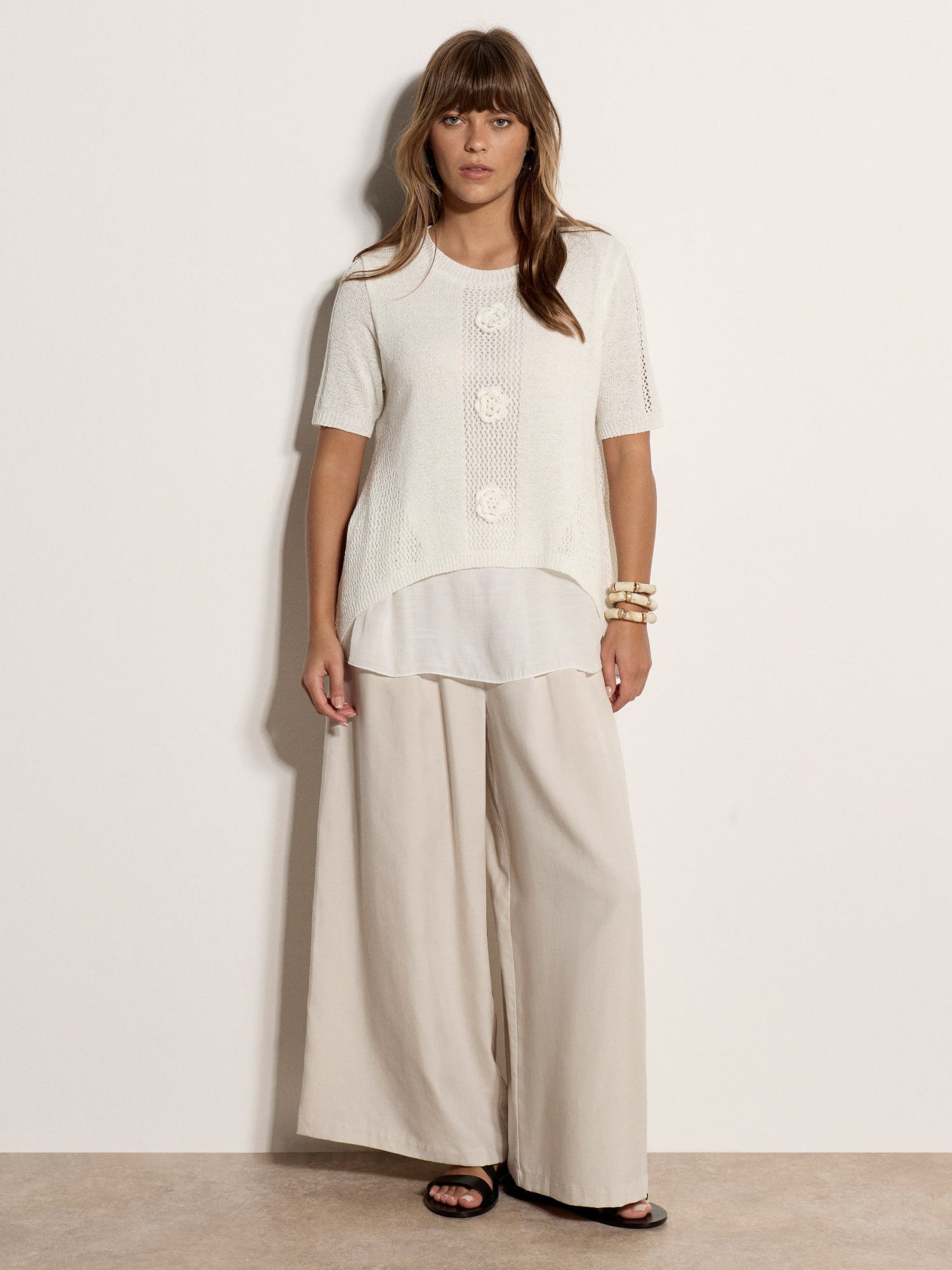 Apricot Spitzenshirt Blumiges Strick-Lagenoberteil Häkelverzierung – Bild 2 von 4