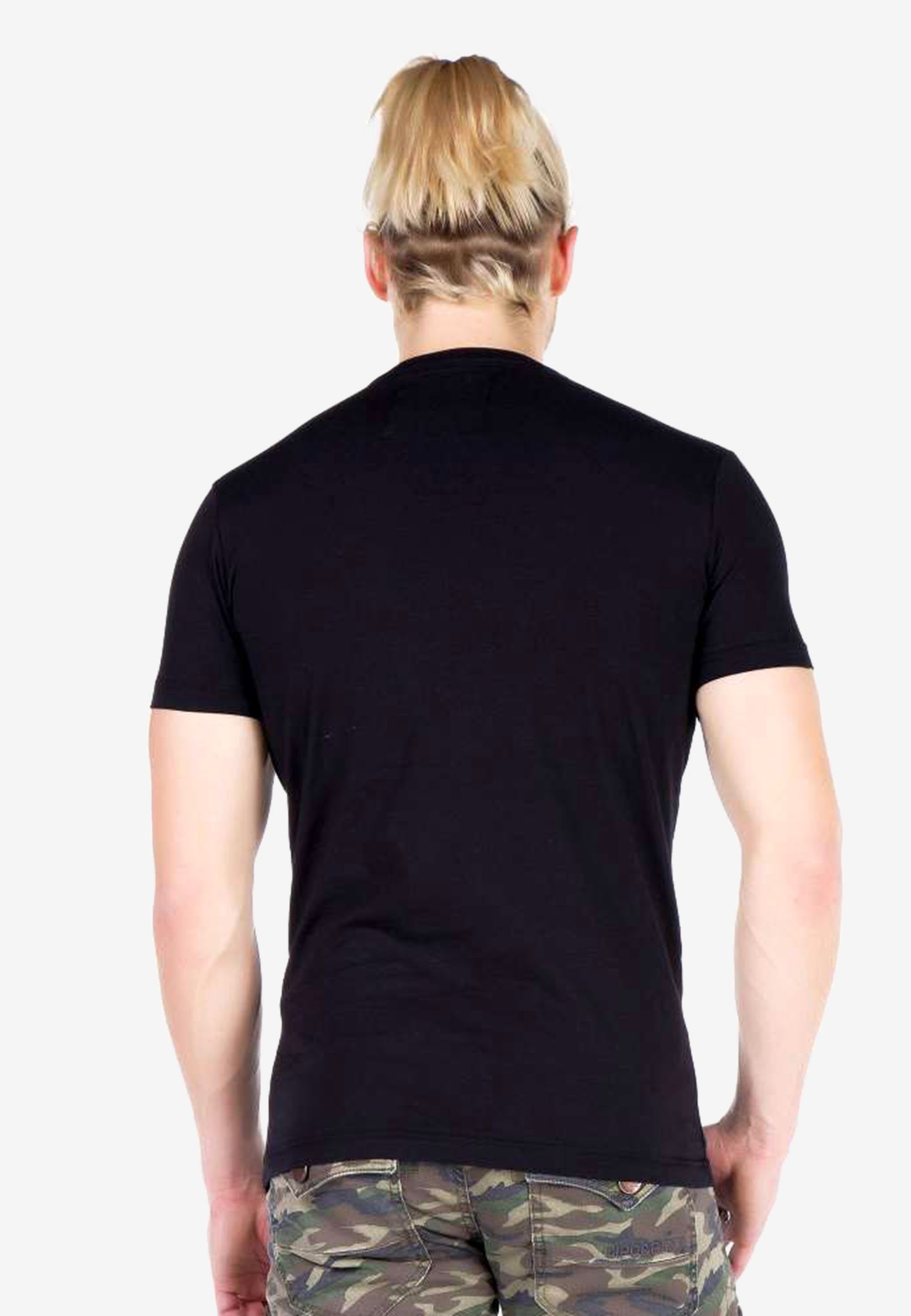 & T-Shirt im coolen Basic-Design Baxx Cipo