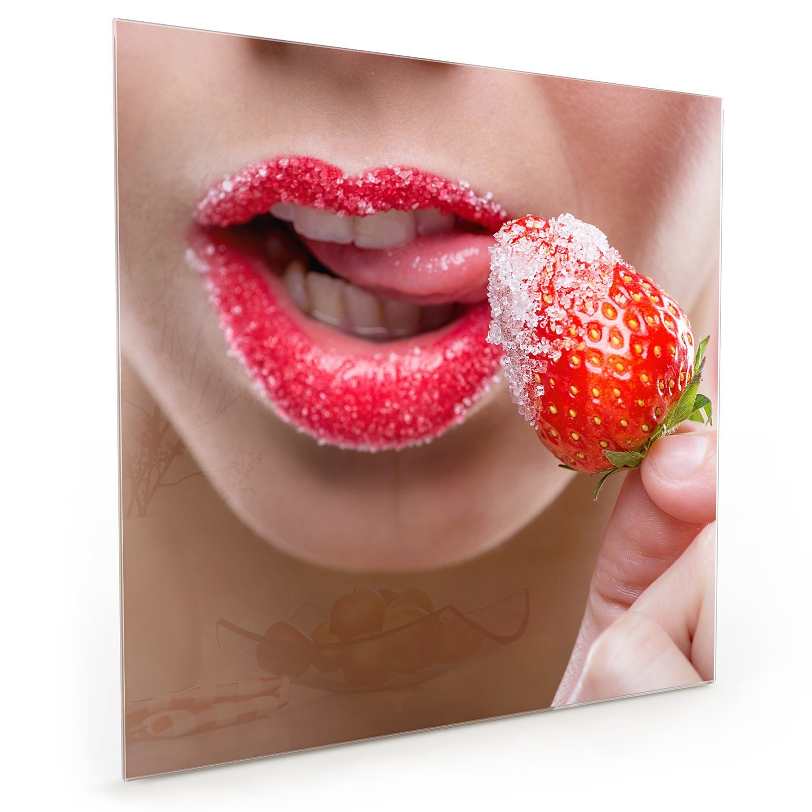 Primedeco Küchenrückwand Küchenrückwand Spritzschutz Glas mit Motiv Rote Lippen und Erdbeere