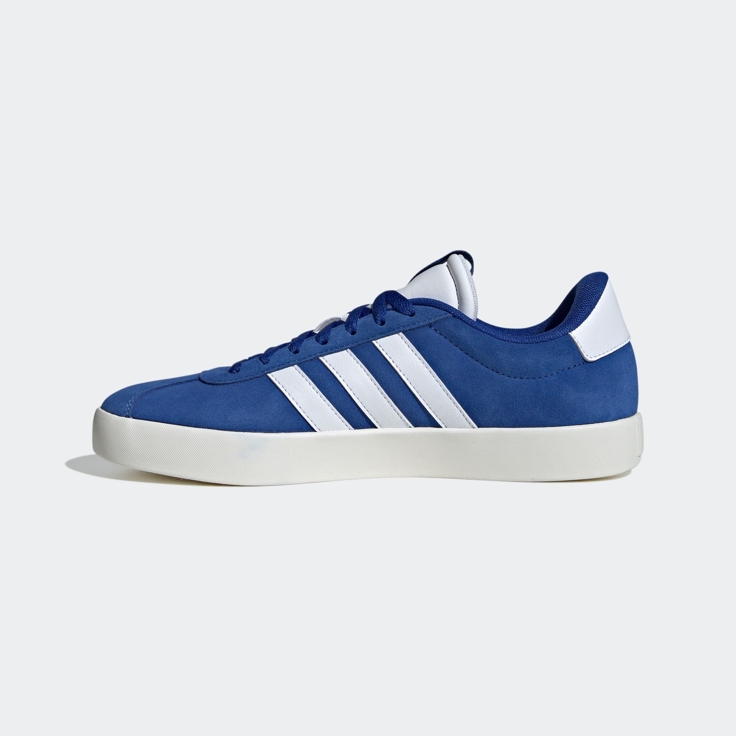 adidas Sportswear VL COURT 3.0 Sneaker inspiriert vom Design des adidas samba