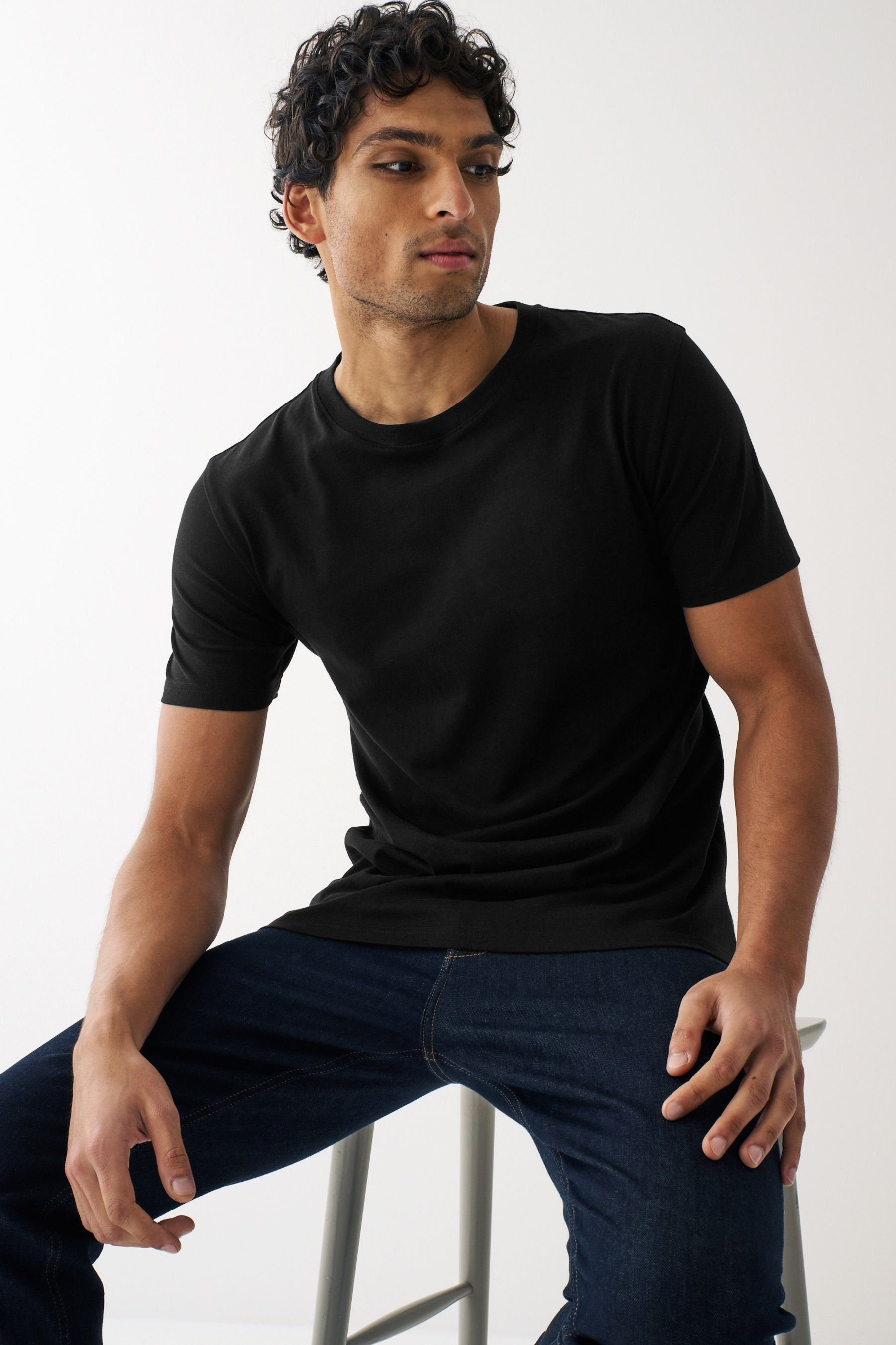 Next T-Shirt Essential Regular Fit T-Shirts, 6er-Pack (6-tlg)