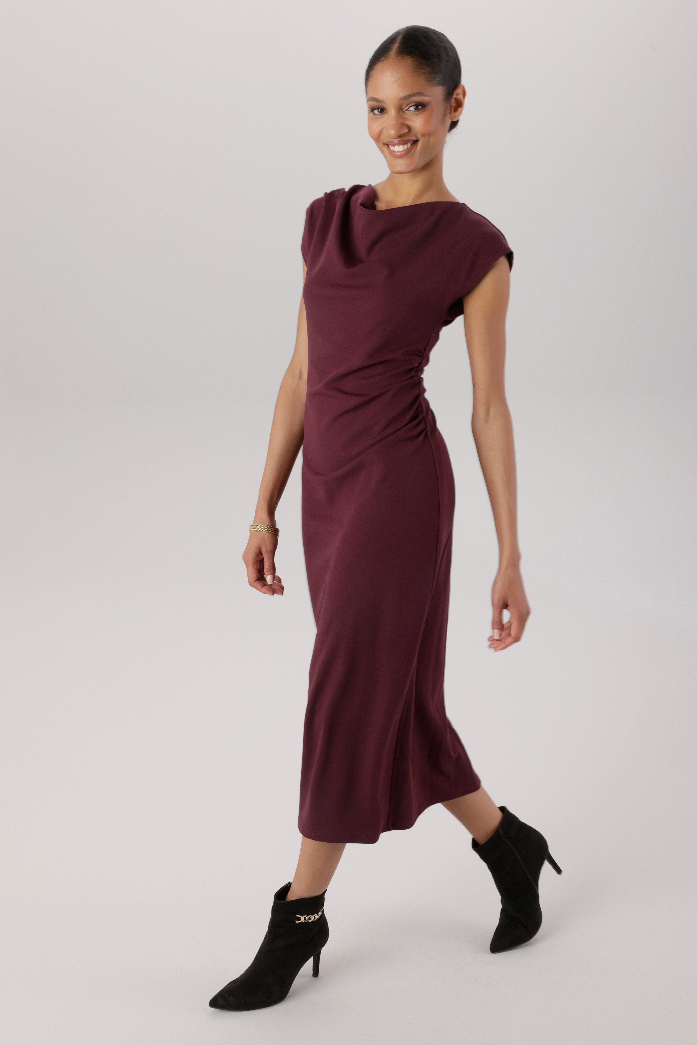 Aniston SELECTED Midikleid mit Wasserfallkragen - NEUE KOLLEKTION. € 49,99, (€ 49,99 pro 1 Stk).