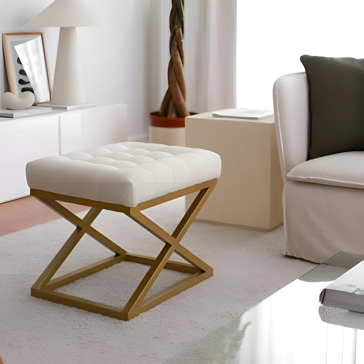 Xlmoebel Hocker Goldener Stoff-Sitzhocker für elegantes Wohnen und Entspannen (Hocker), Hergestellt in Europa