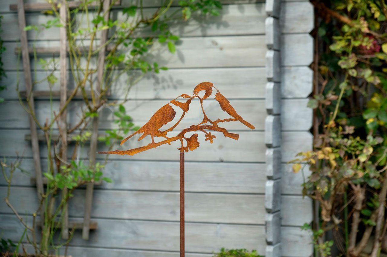 den Deko Rost Paar Glücksvogel Naturrost Gartenstecker für Vogel Gartenfigur Stahl Dekostecker ILLUMINO Garten Meisen