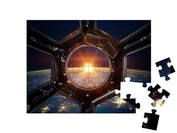 puzzleYOU Puzzle Erde, Galaxie, Internationale Raumstation, Fenster, 48 Puzzleteile, puzzleYOU-Kollektionen Weltraum, Universum