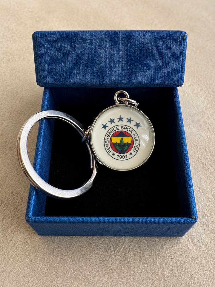 Stelby Schlüsselanhänger mit Gravur Fenerbahce fünf Sterne Schlüsselanhänger 3D mit Geschenkbox (Weihnachtsgeschenk, Geburtstagsgeschenk, Valentinstaggeschenk, Gravur mit Glow-Effekt), langlebig, pflegeleicht, unisex