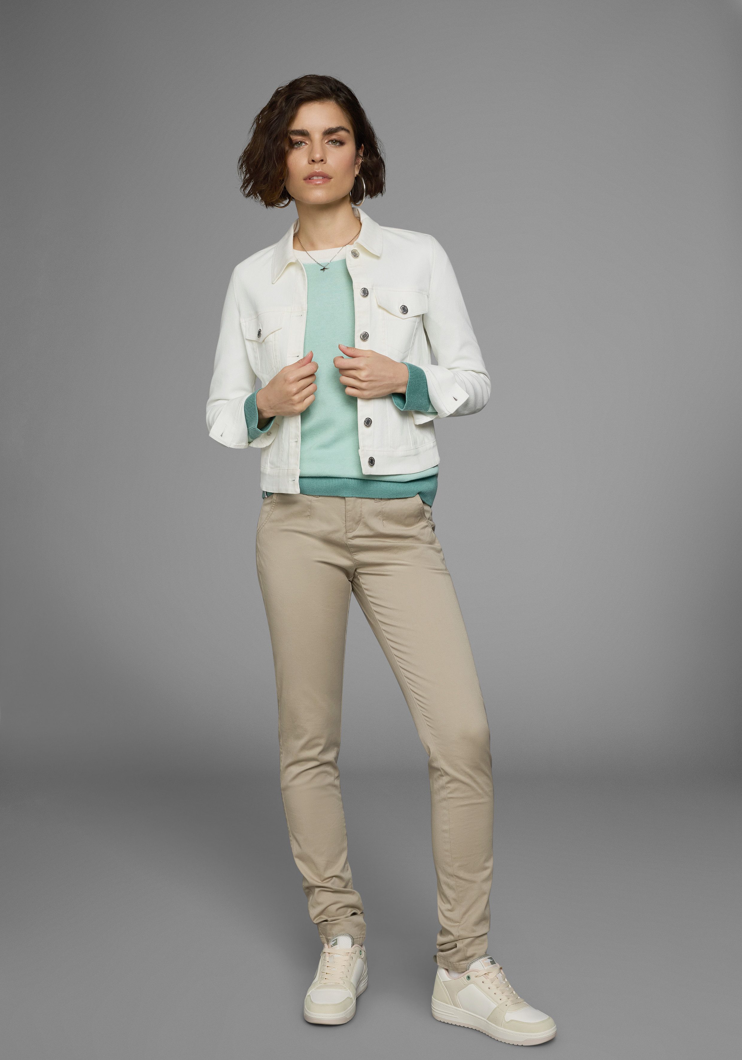 KangaROOS Rundhalspullover mit Knopfleiste hinten und Konstrast-Bündchen