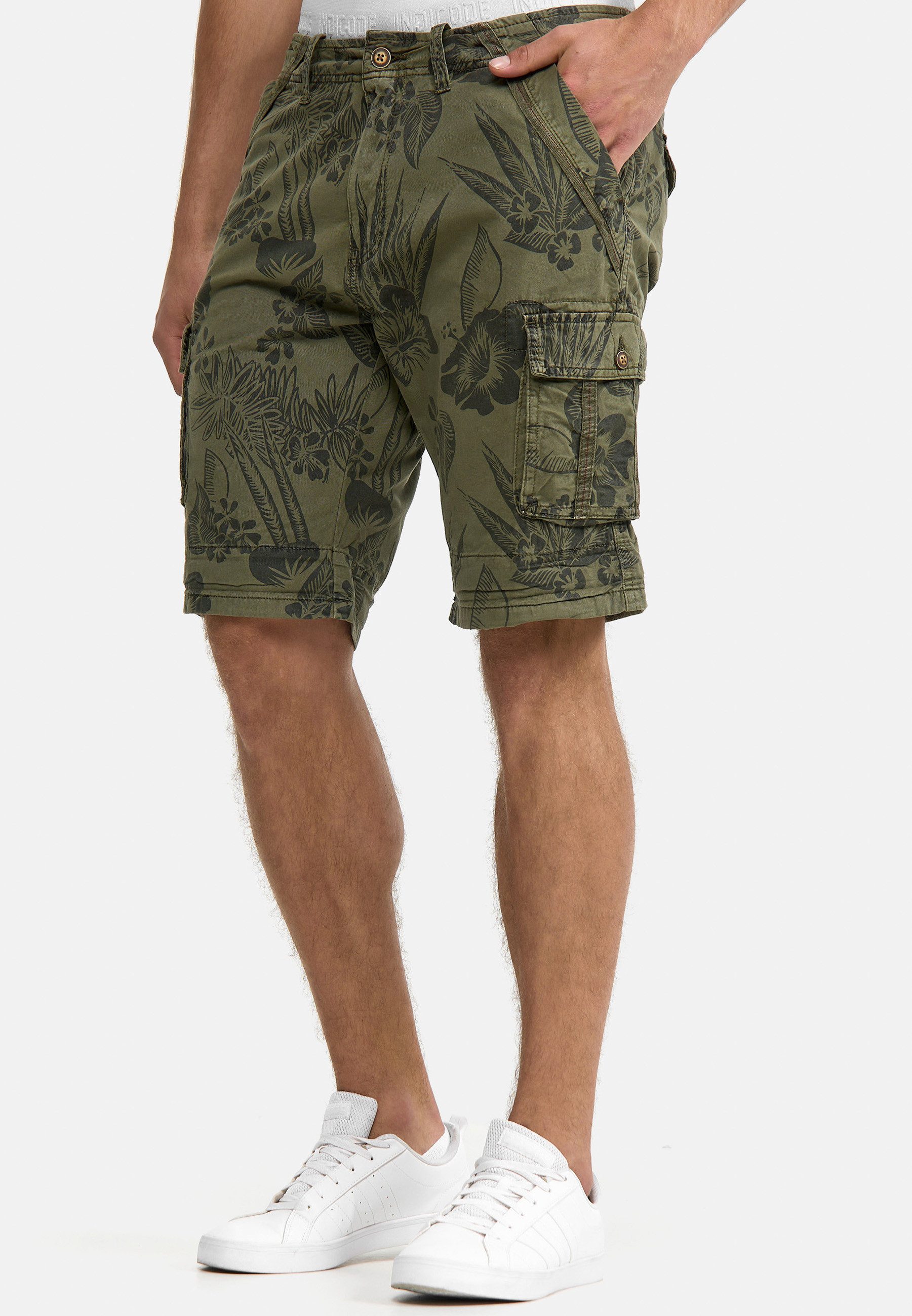Indicode Cargoshorts Herren Albert Cargo Shorts Herrenshorts Hawaiishorts mit 6 Taschen, 100% Baumwolle
