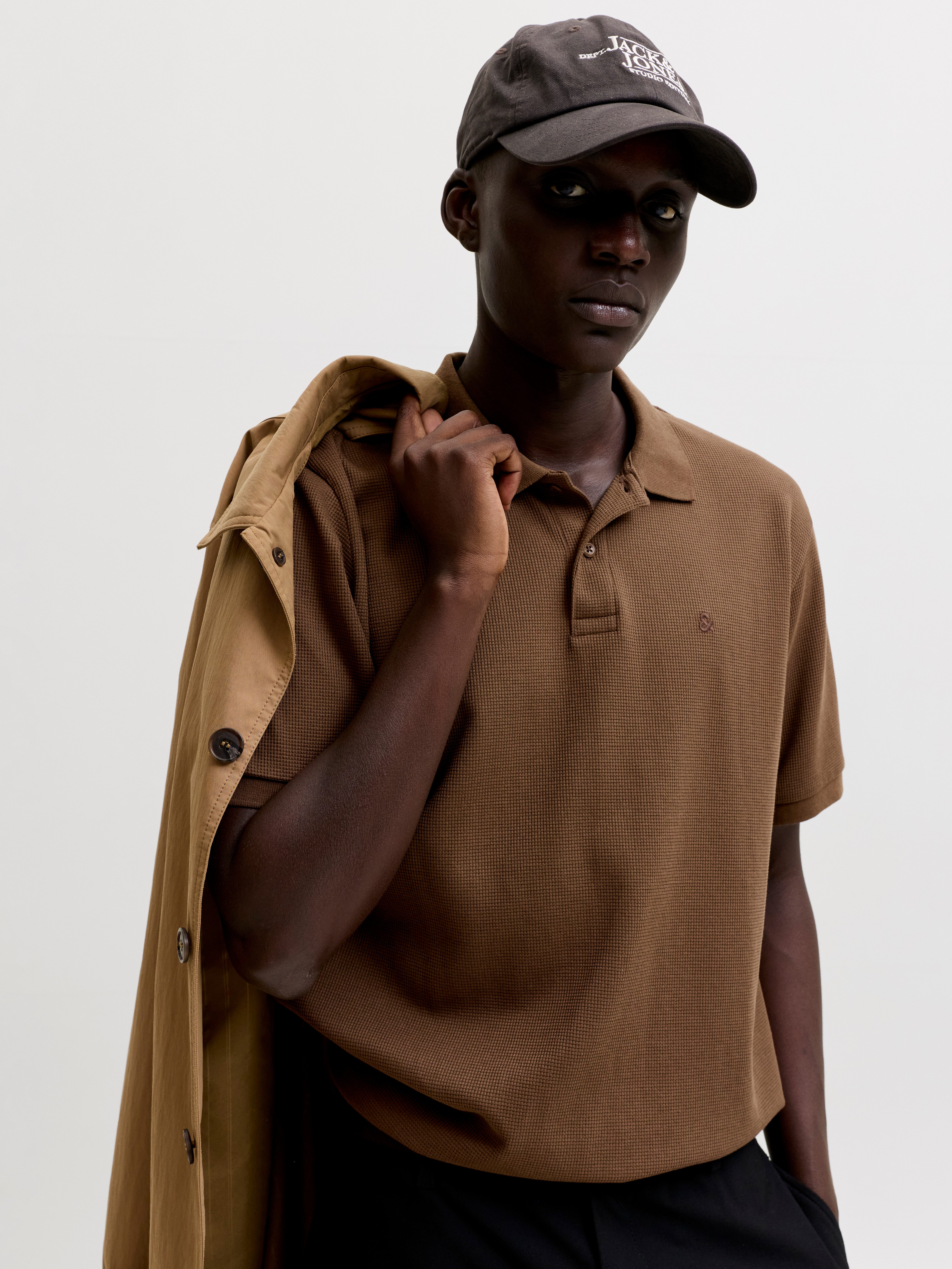Jack & Jones Poloshirt JJEAUSTIN POLO SS NOOS Materialmix, regular fit