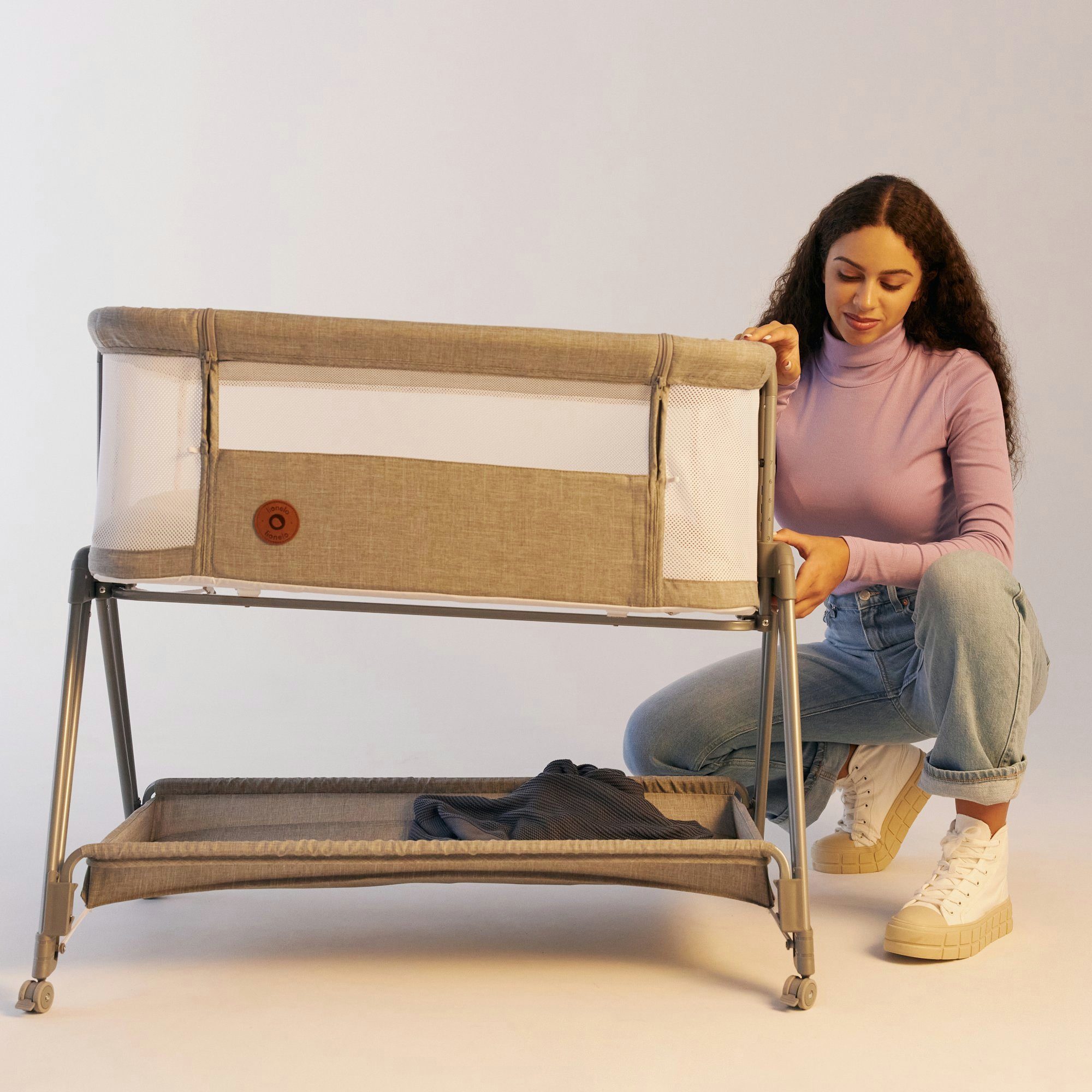 lionelo Baby-Reisebett LUNA, 2in14 Rädern mit Bremse6-stufige Höhenverstellung